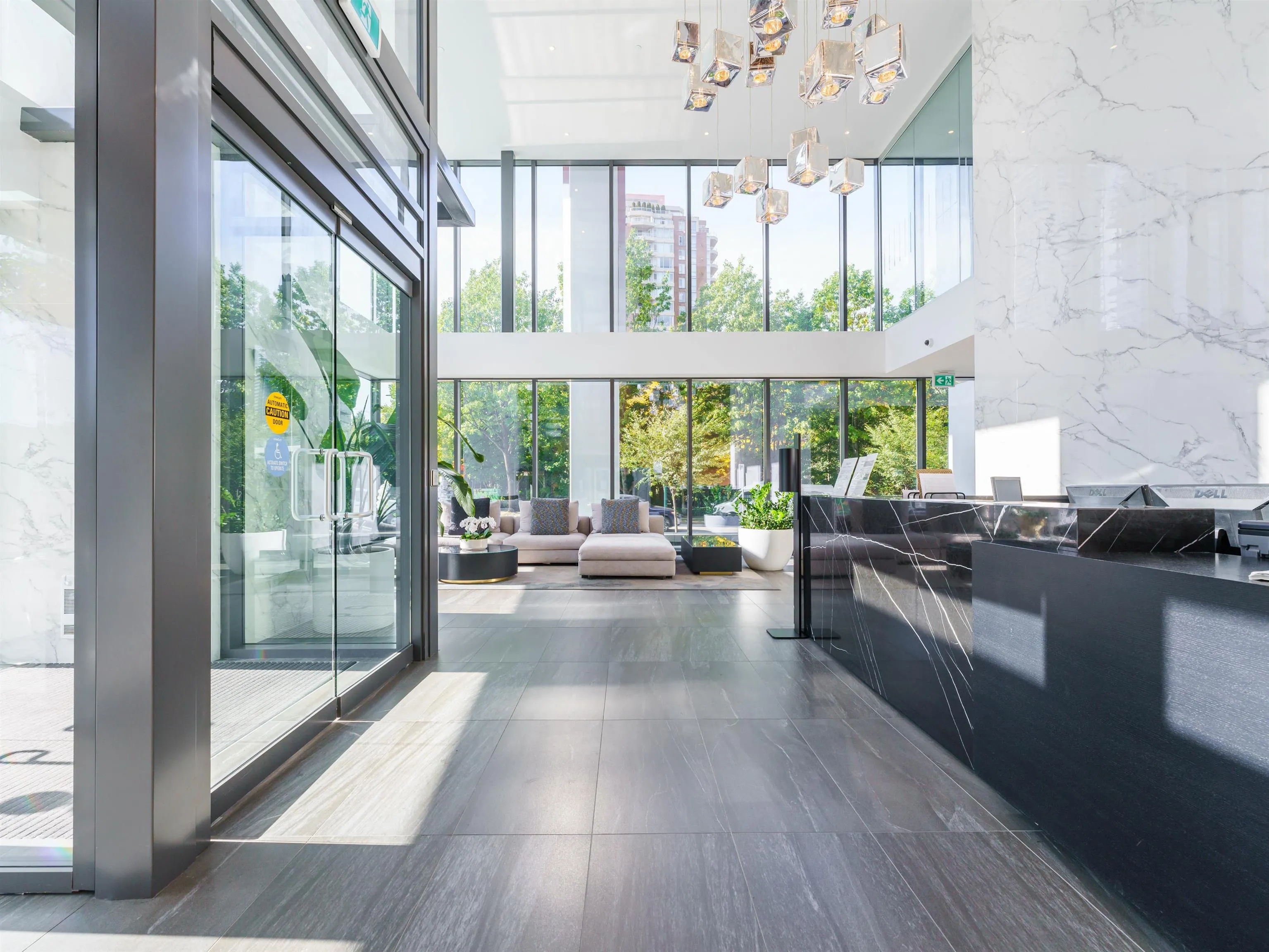 2807 4711 Hazel Street