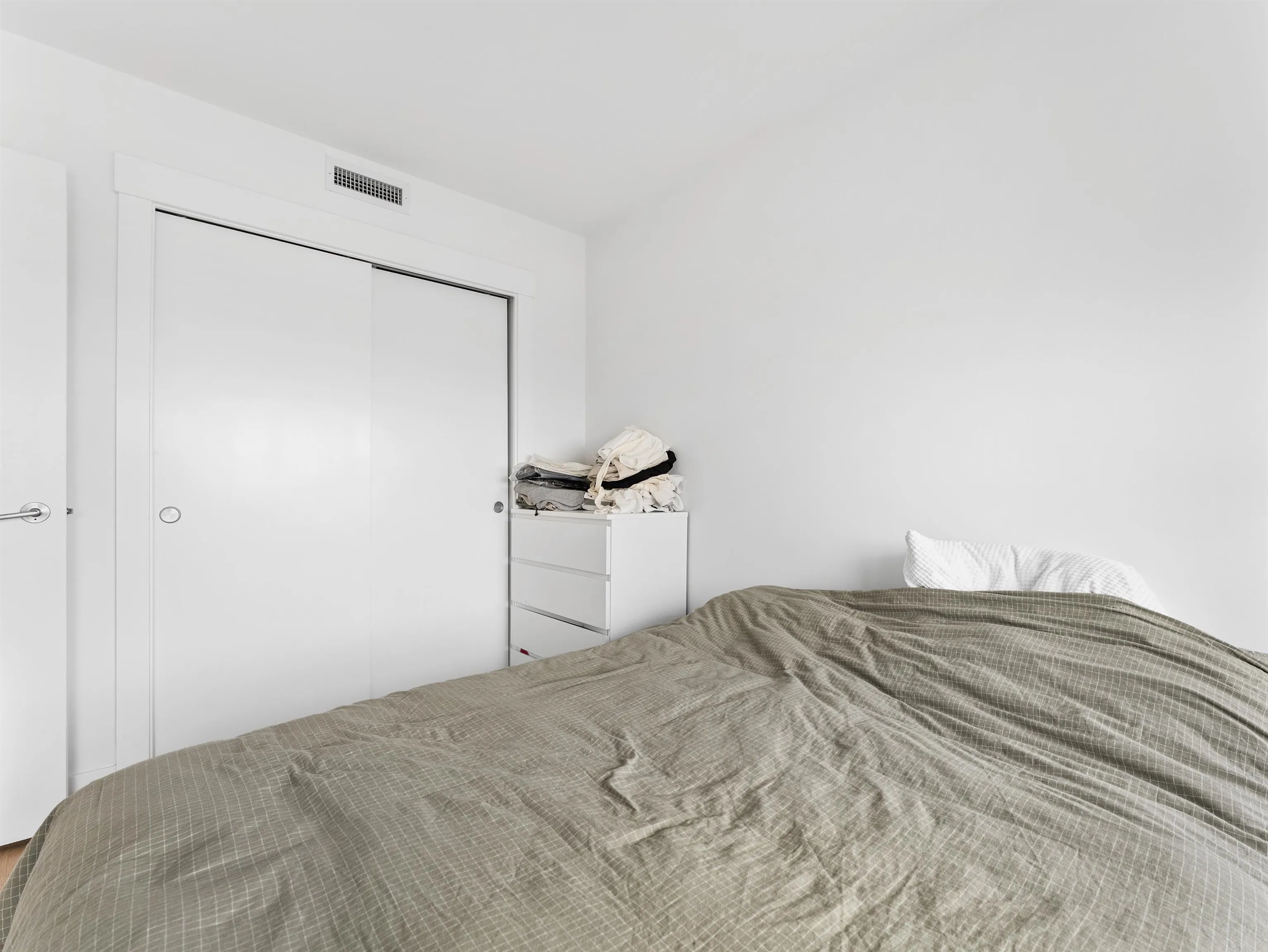 2807 4711 Hazel Street