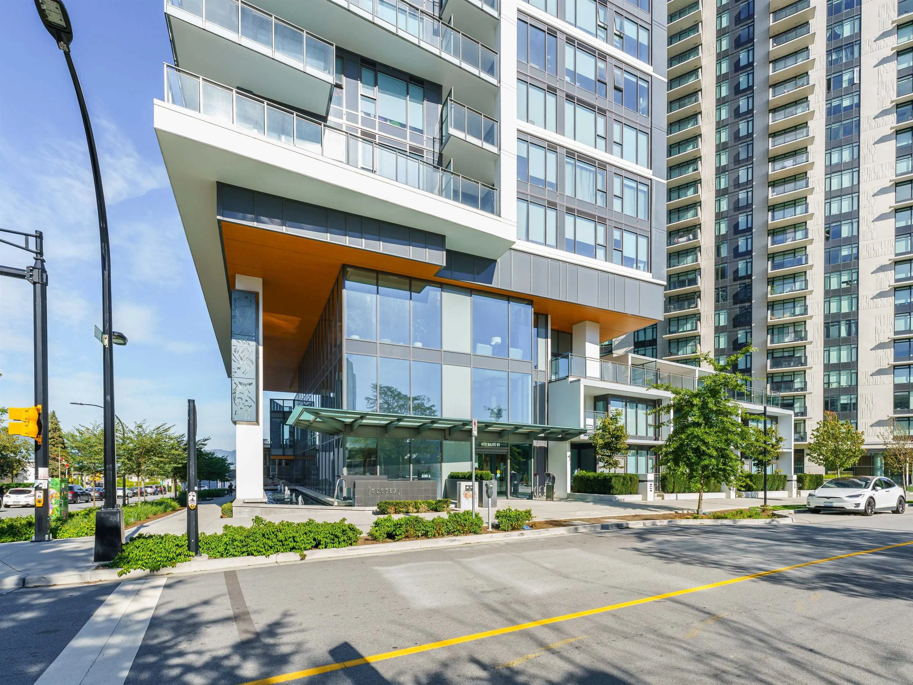 2807 4711 Hazel Street