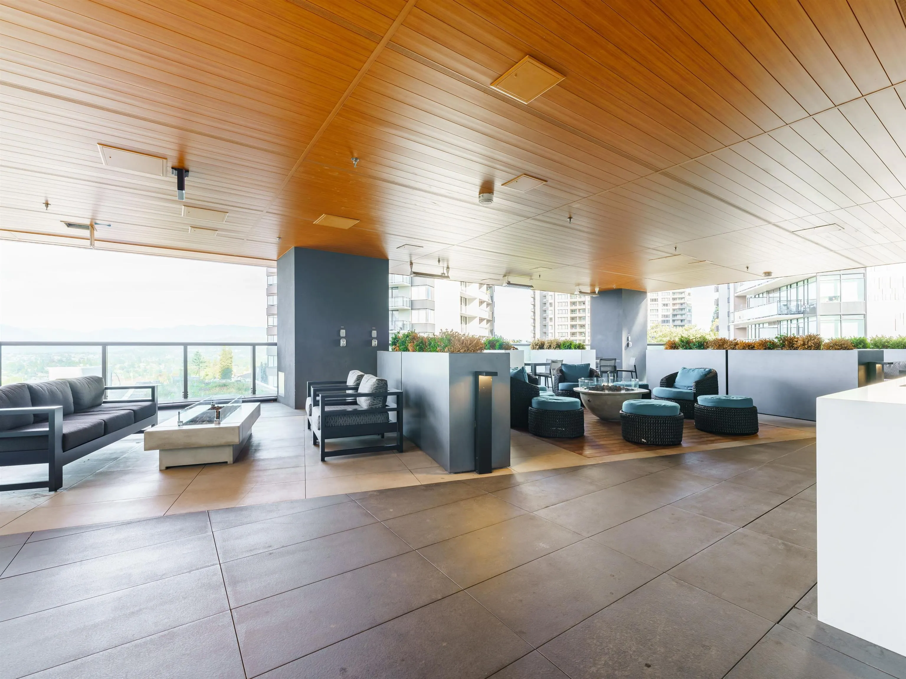 2807 4711 Hazel Street