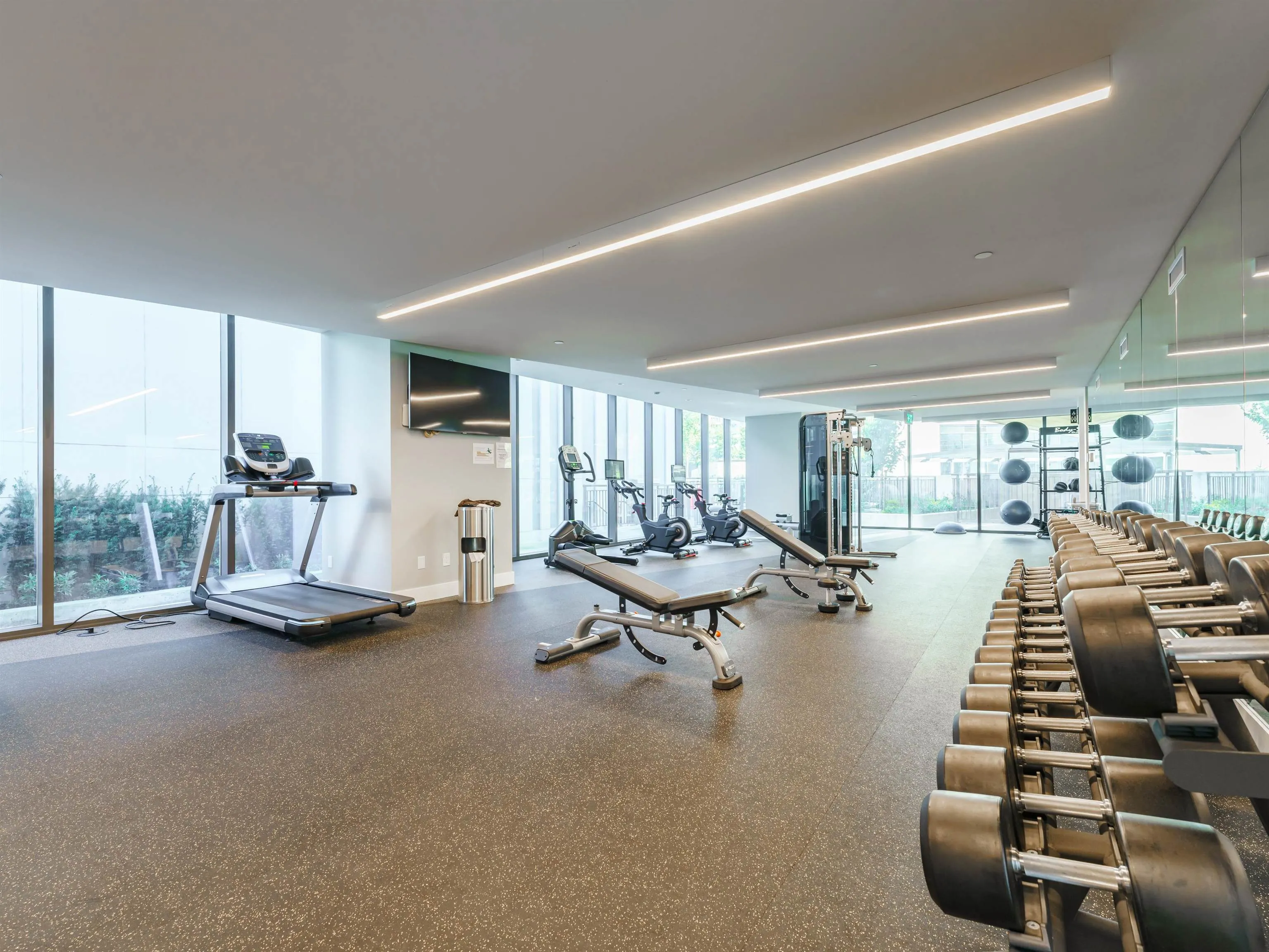 2807 4711 Hazel Street