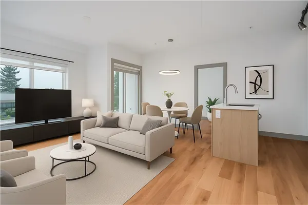 411 6968 Royal Oak Avenue