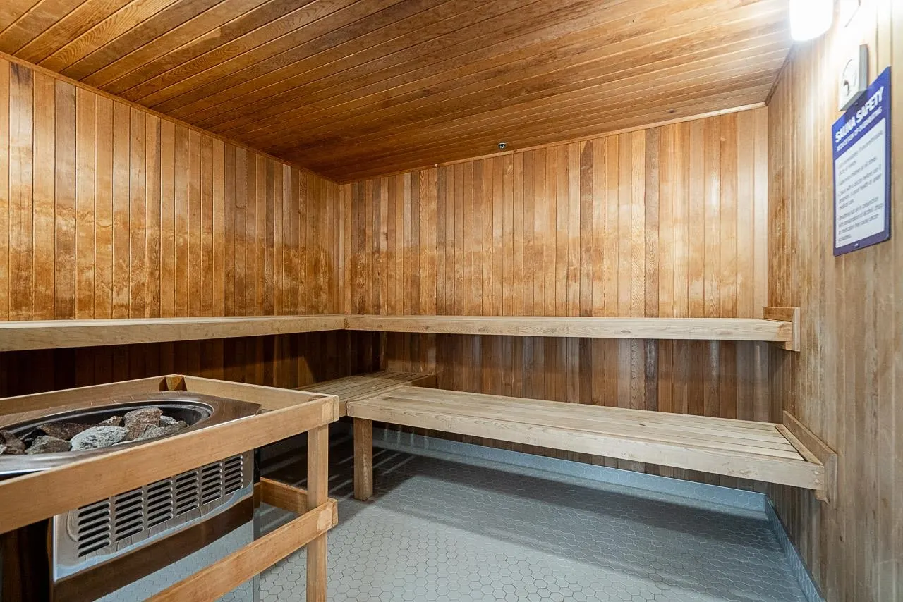 315 3075 Primrose Lane