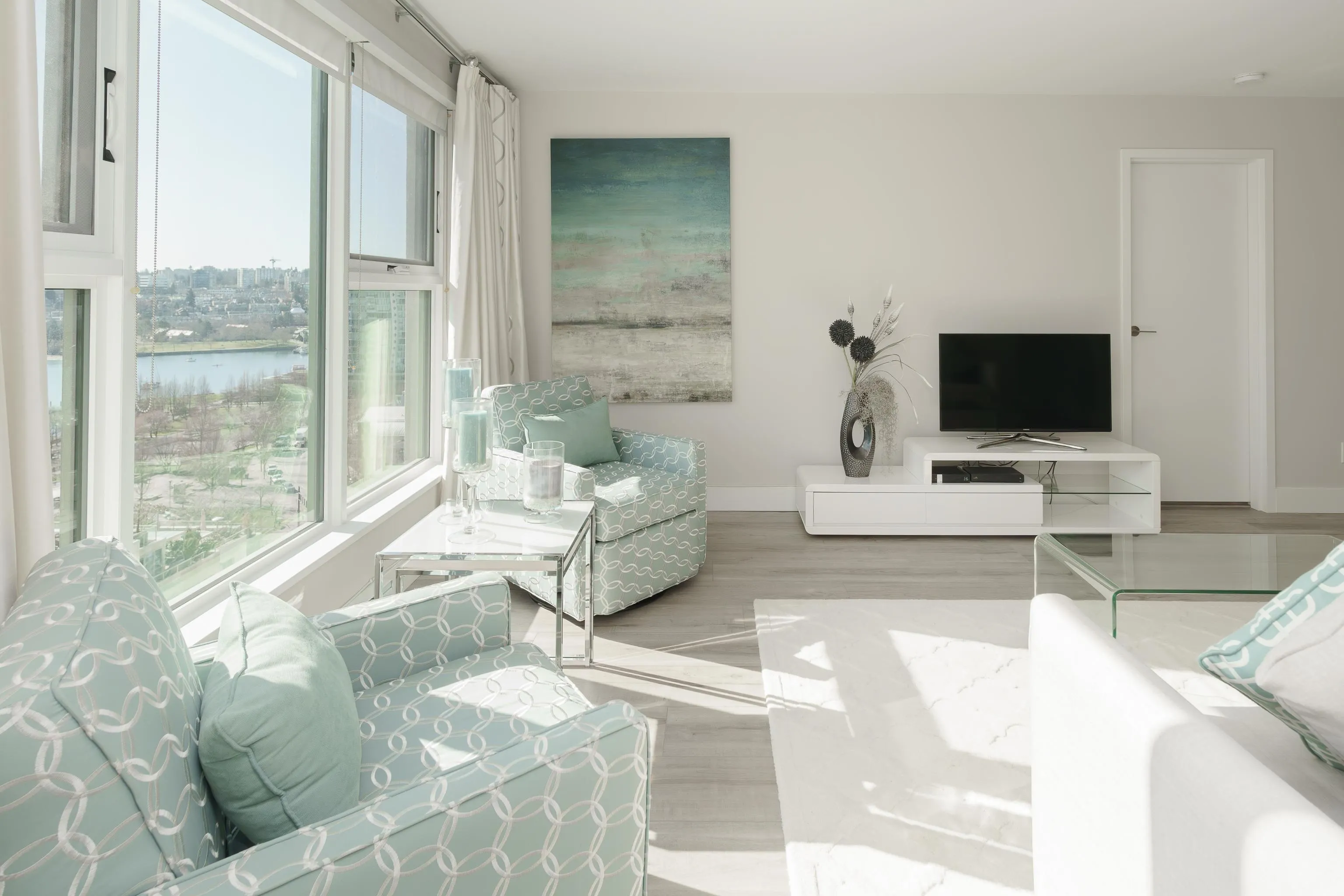 1503 1323 Homer Street