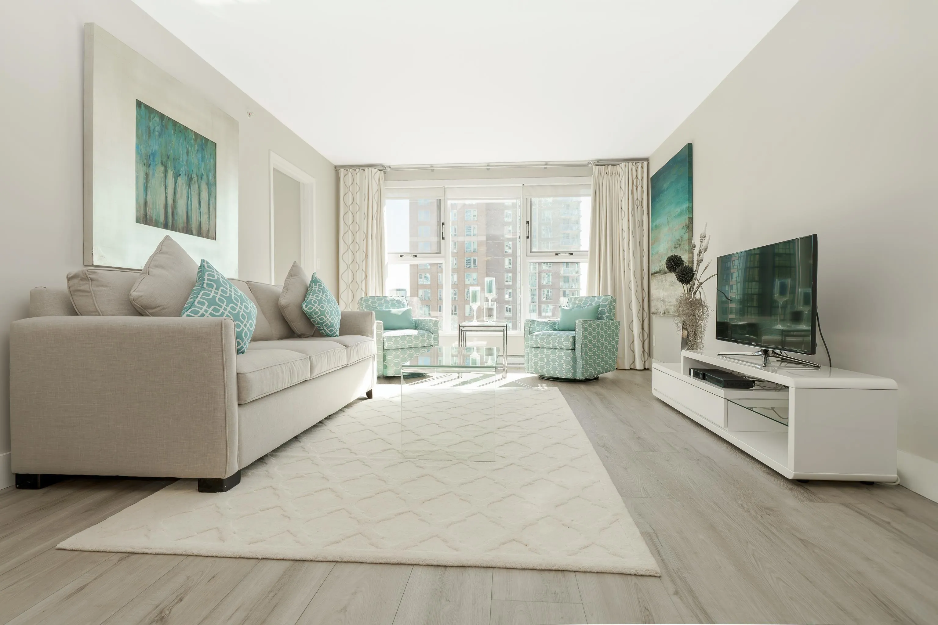 1503 1323 Homer Street