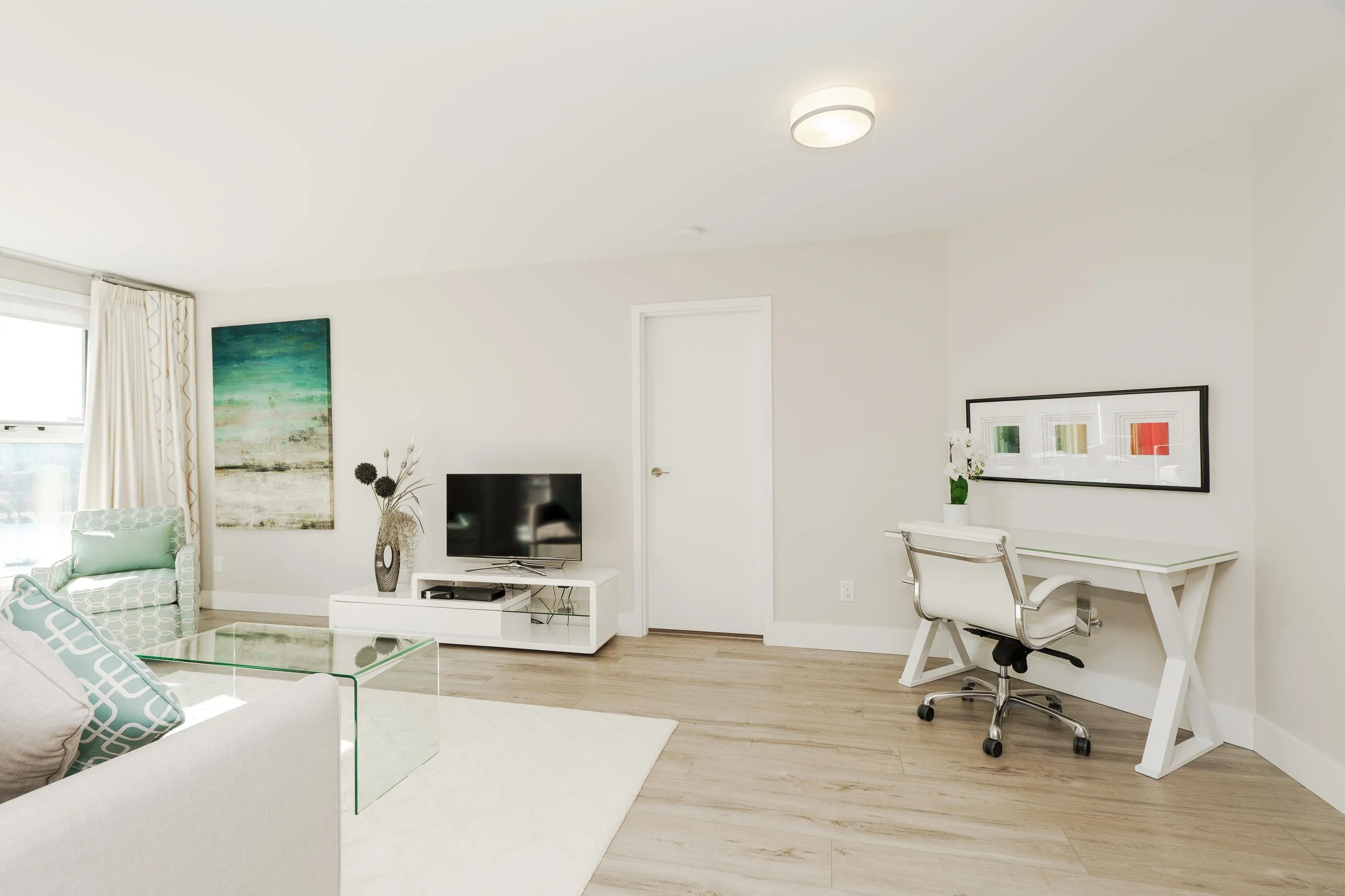 1503 1323 Homer Street