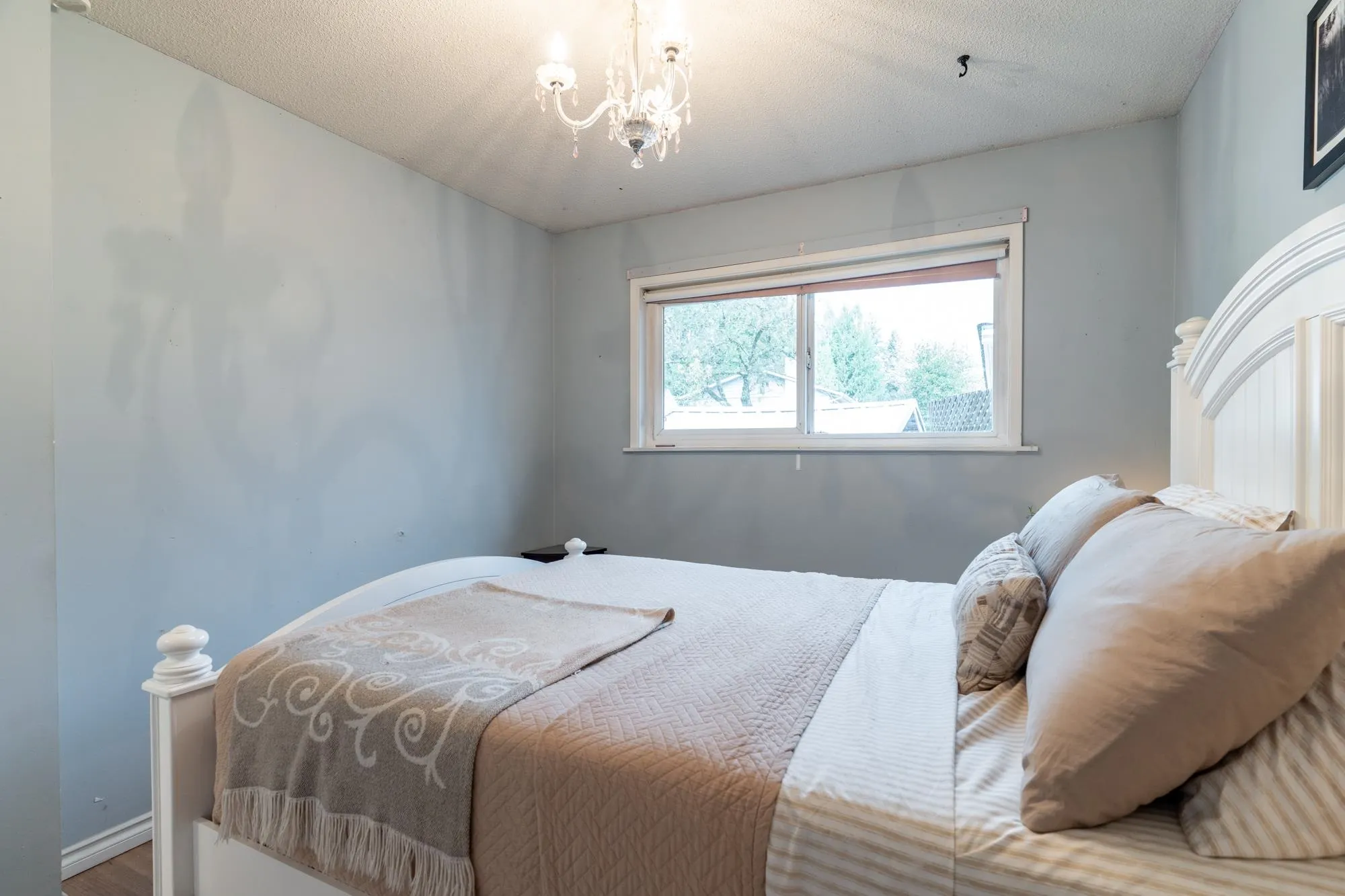 3557 Handley Crescent