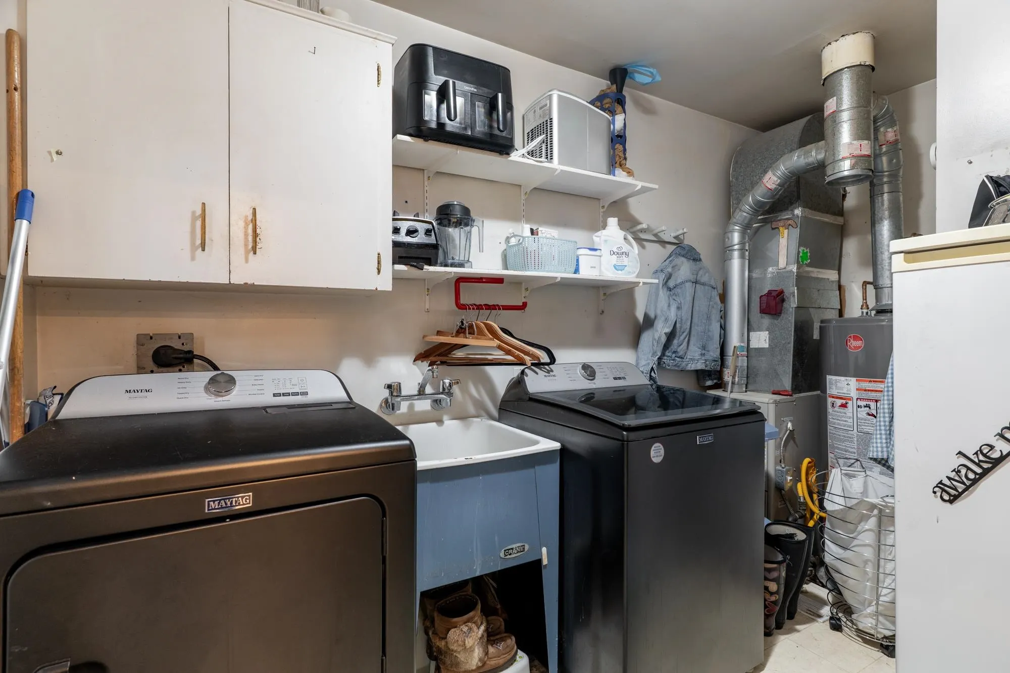 3557 Handley Crescent