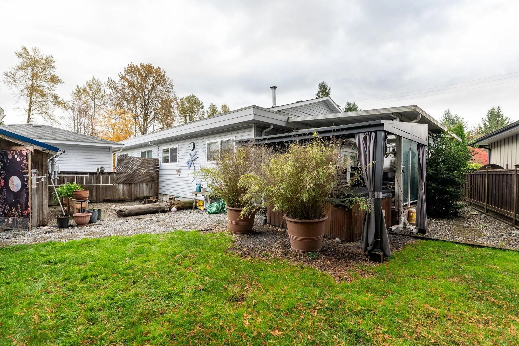 3557 Handley Crescent