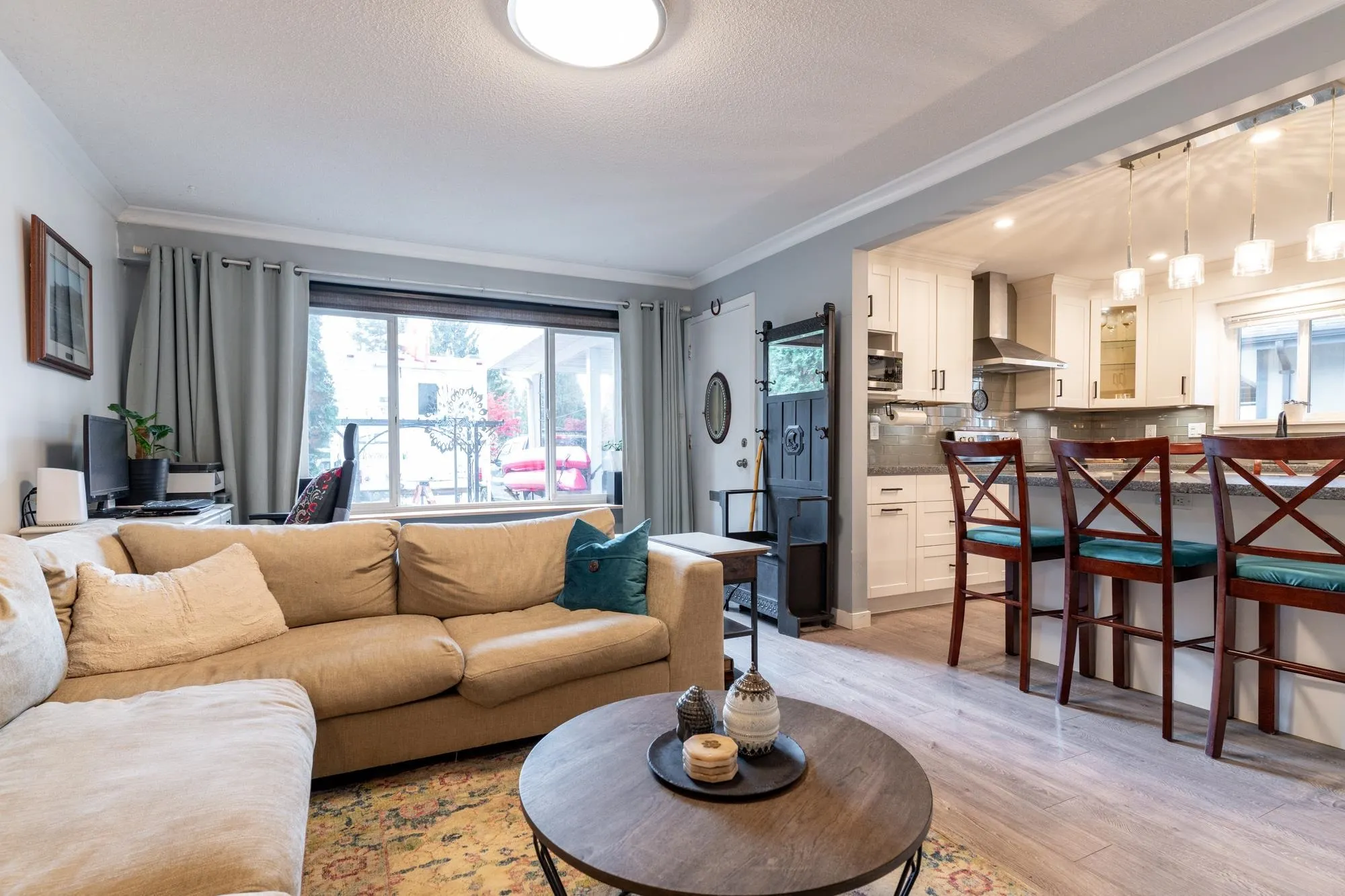 3557 Handley Crescent