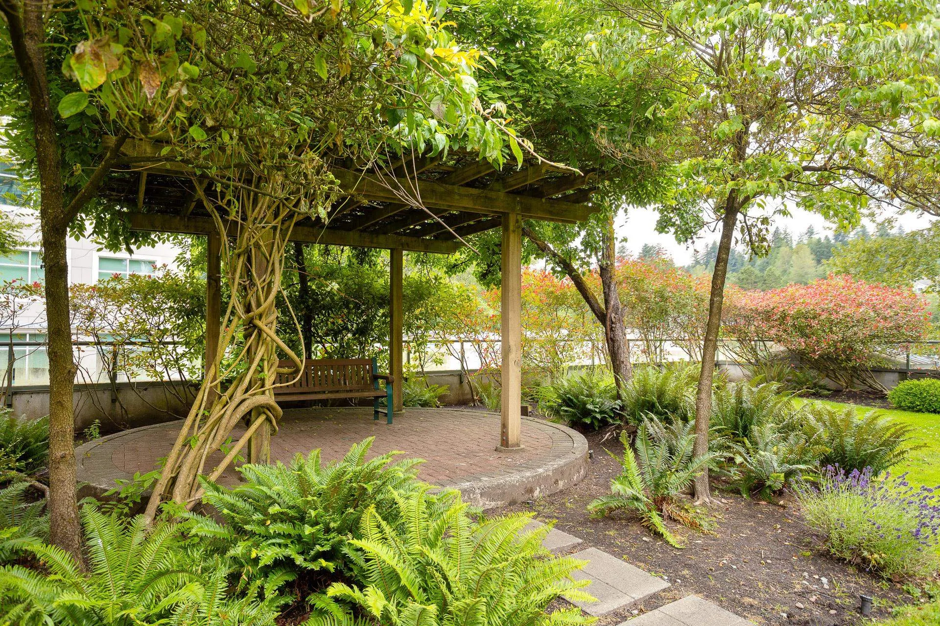 404 225 Newport Drive