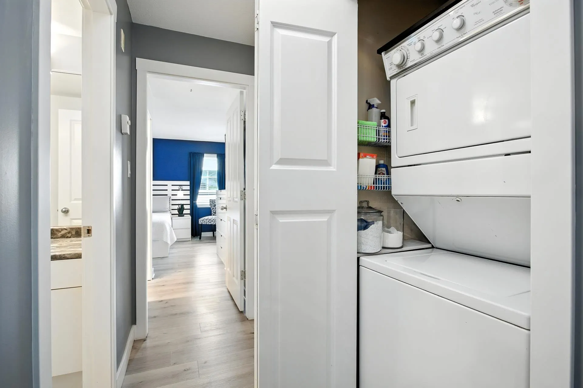 404 225 Newport Drive