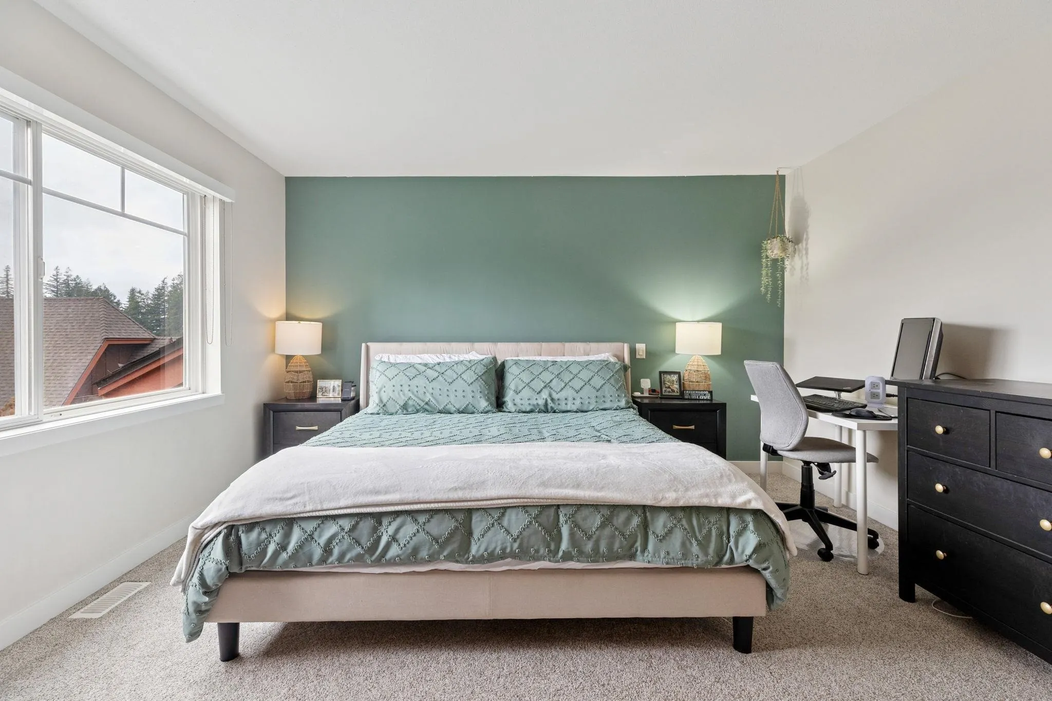 139 2000 Panorama Drive