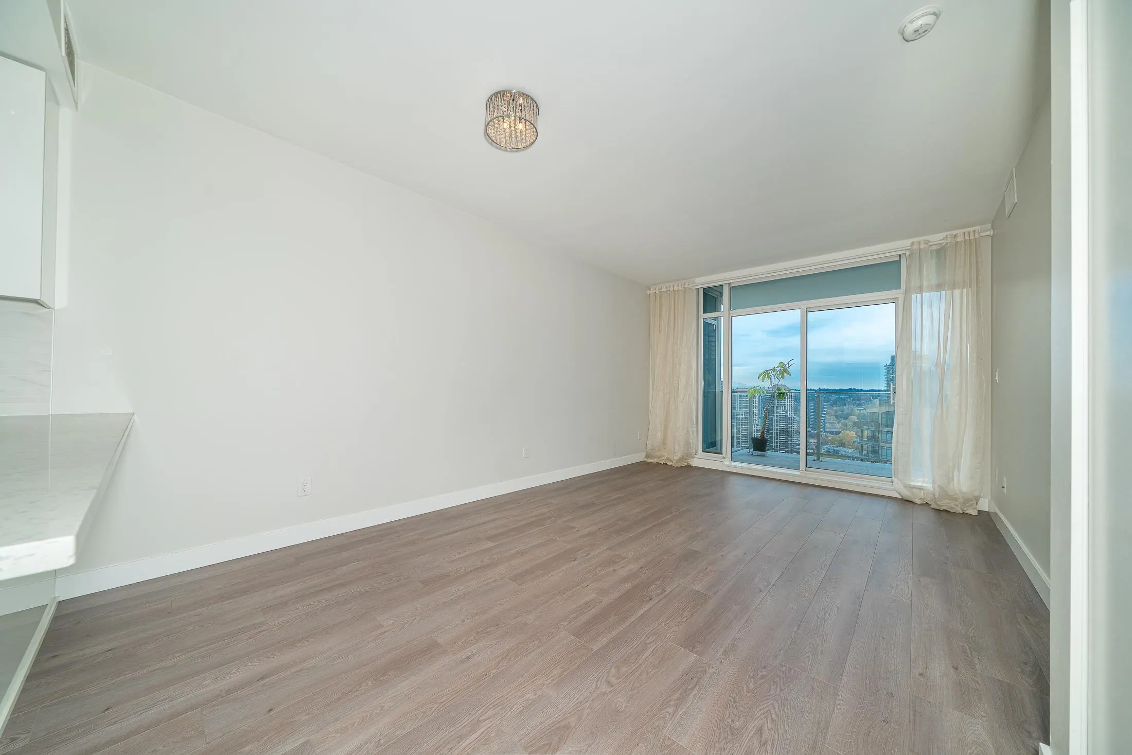 2601 1788 Gilmore Avenue