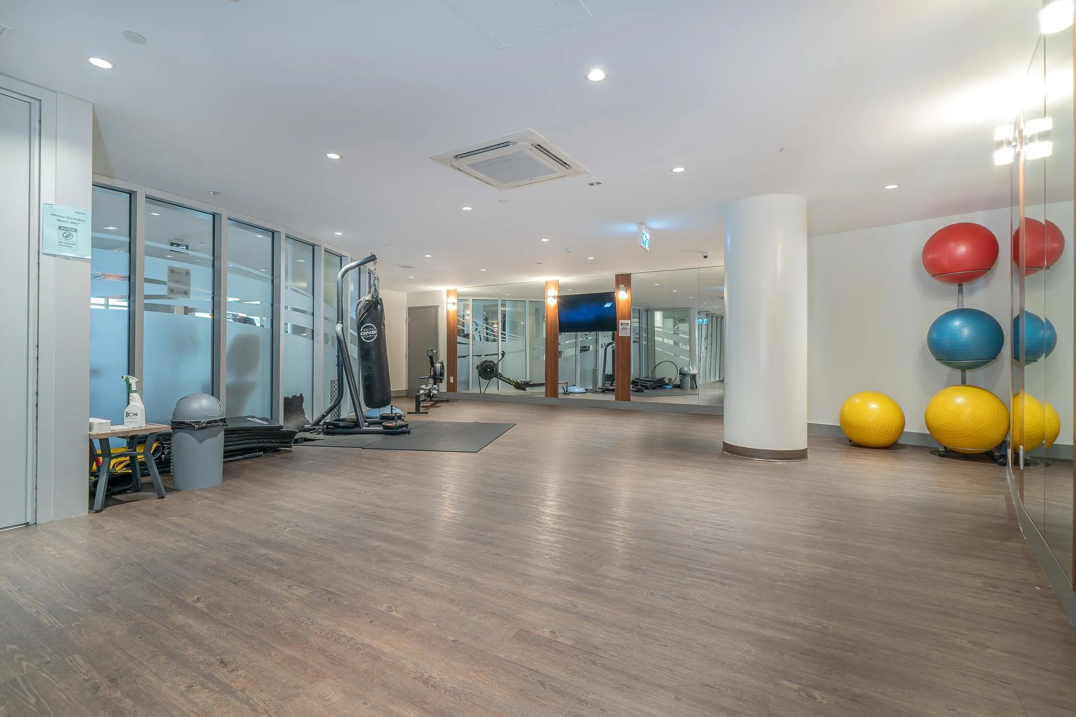 2601 1788 Gilmore Avenue