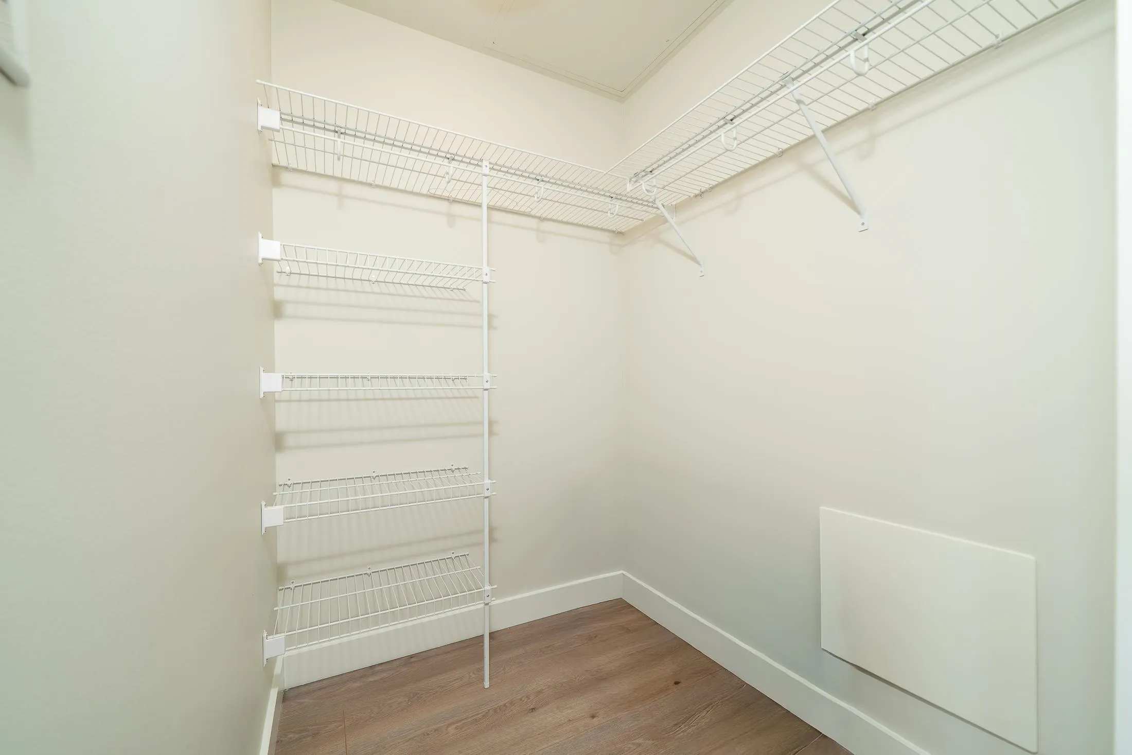 2601 1788 Gilmore Avenue