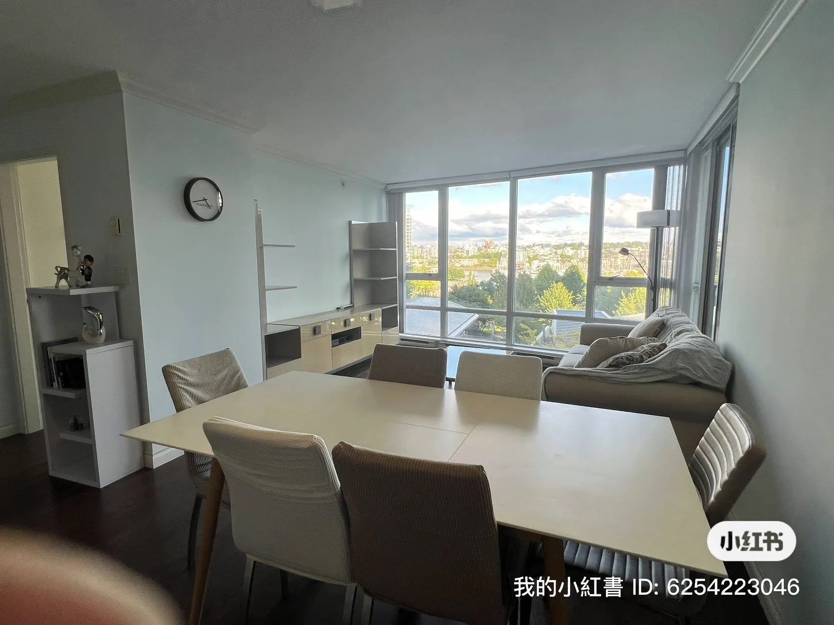 601 1408 Strathmore Mews