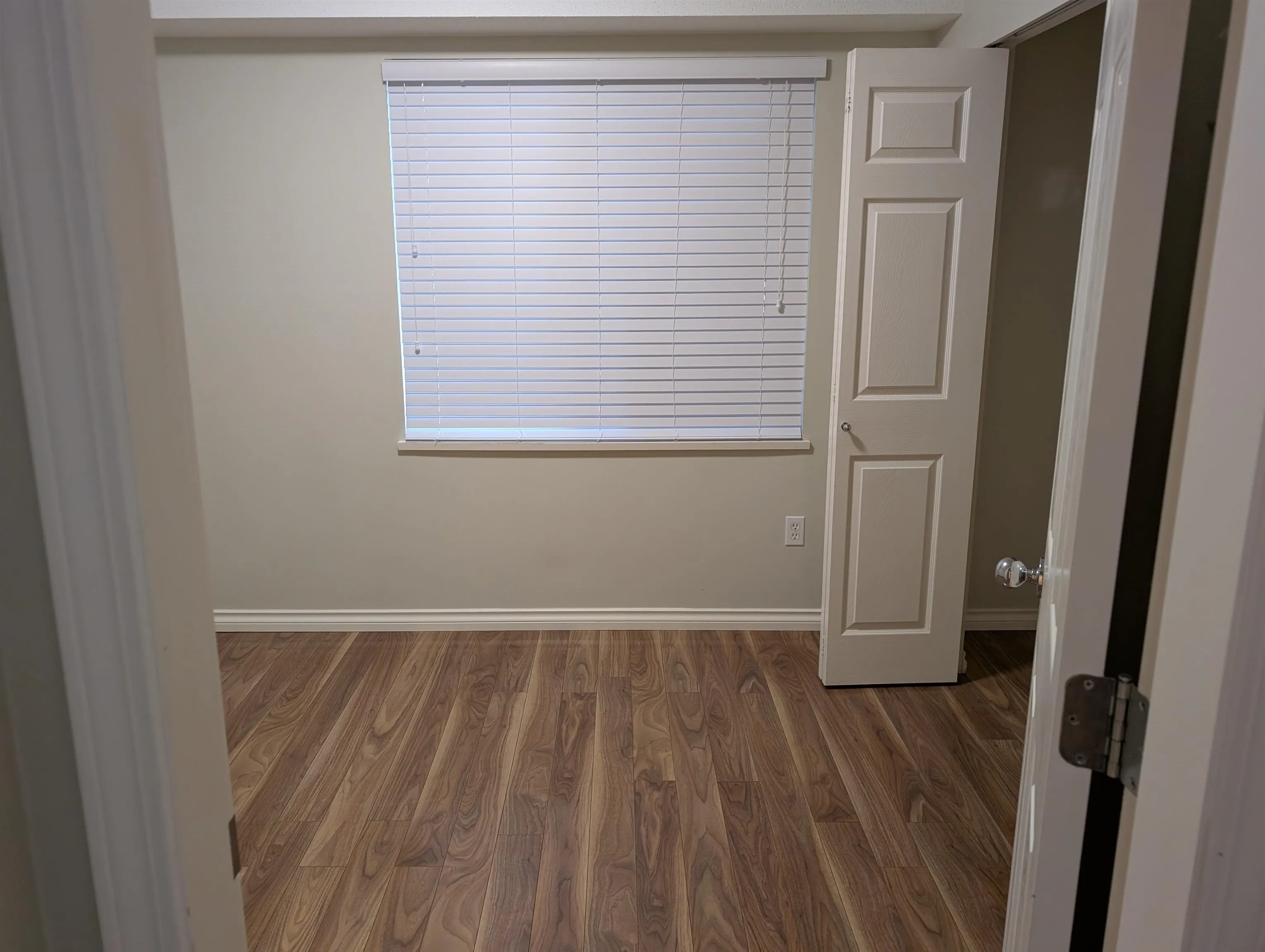 20 3711 Robson Court