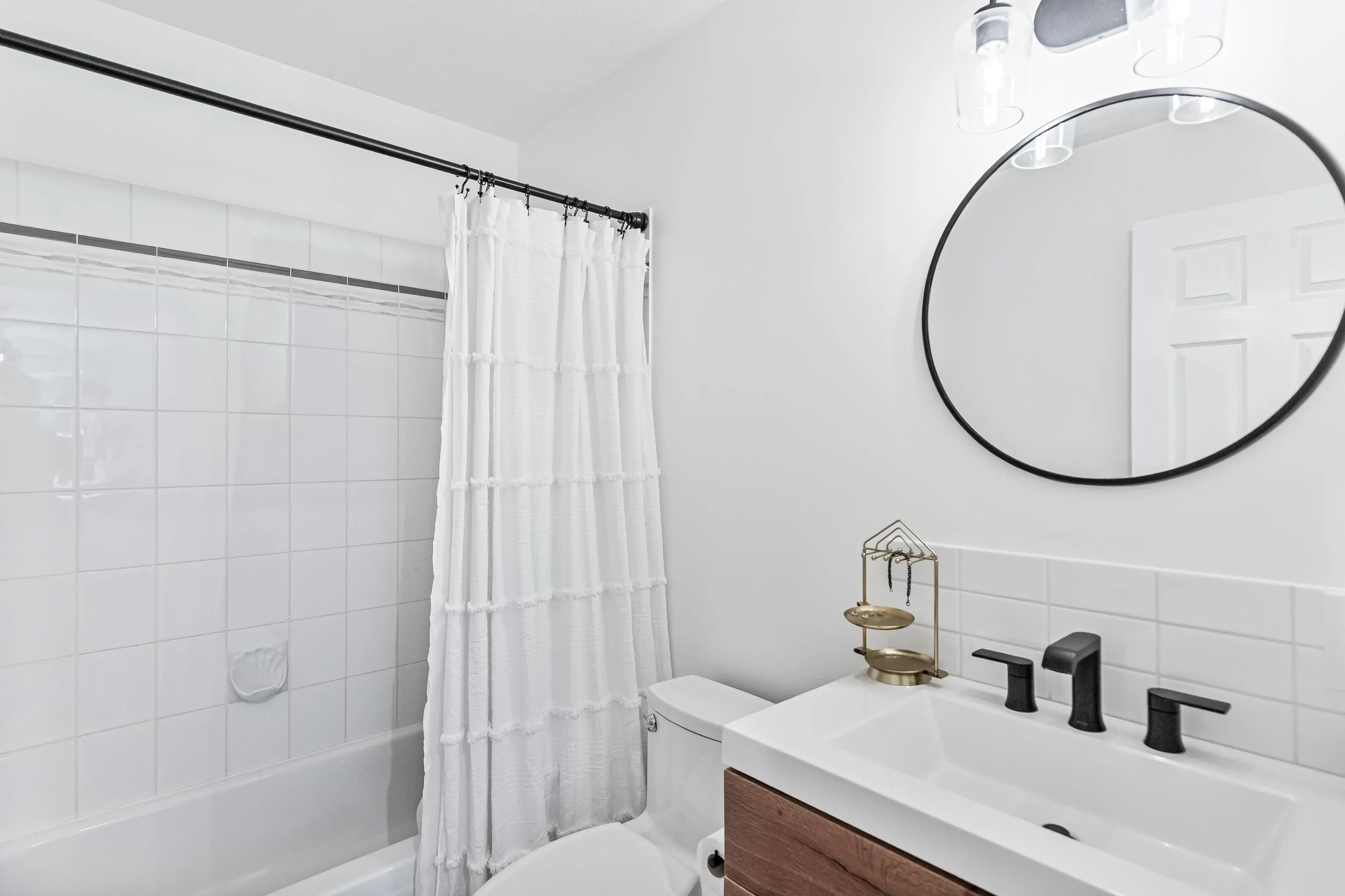 404 12206 224 Street