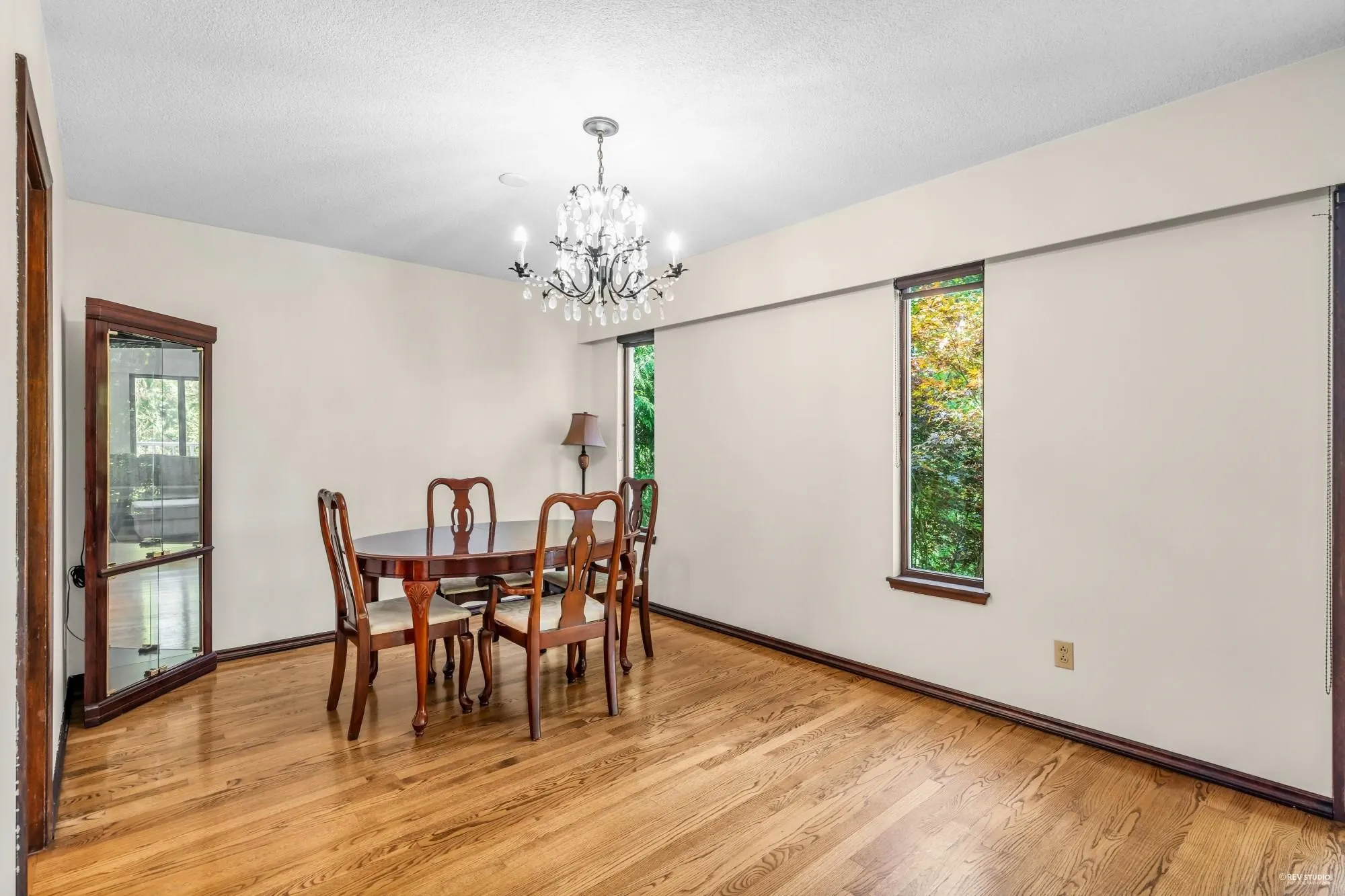 3845 Bayridge Avenue