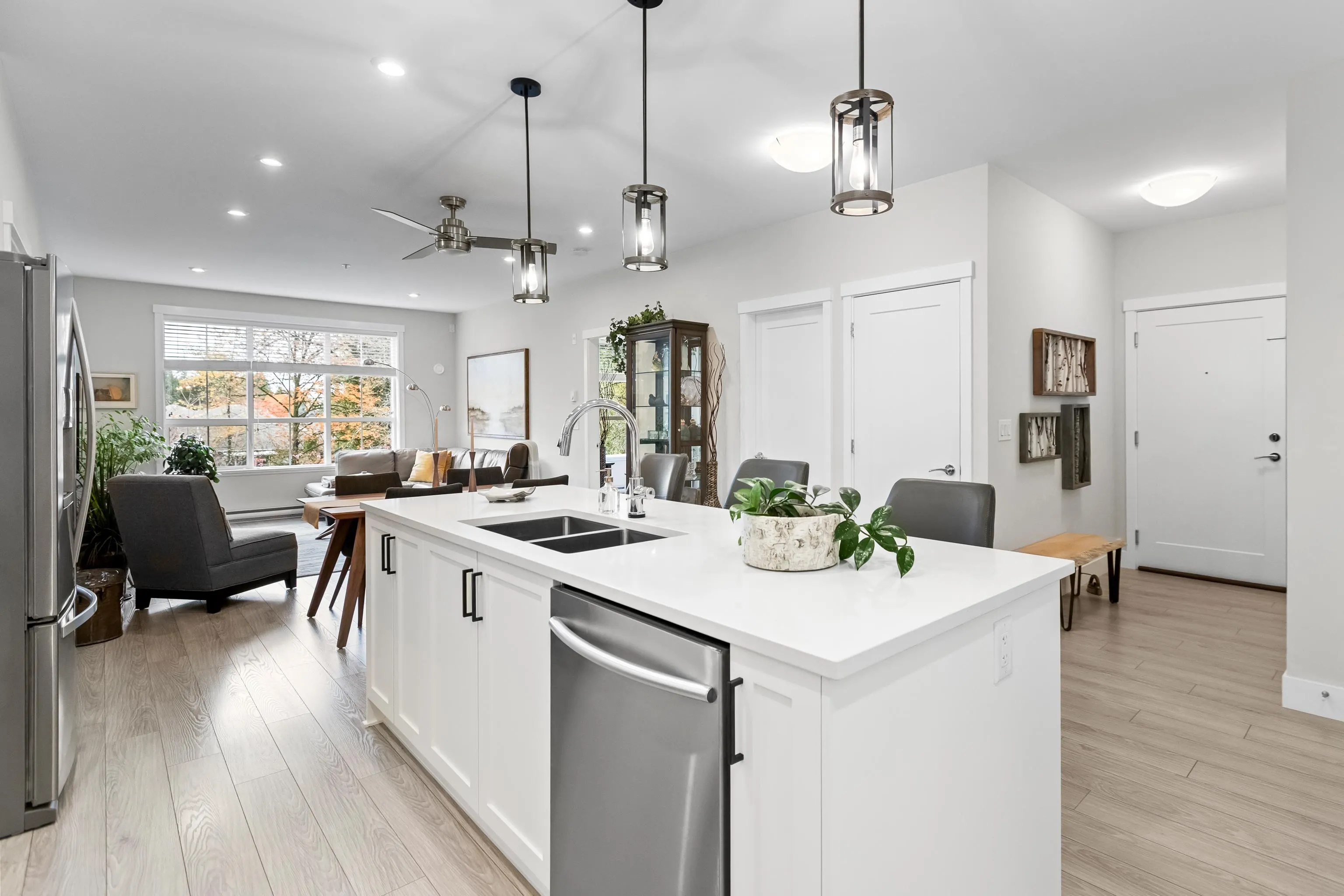 206 12367 224 Street