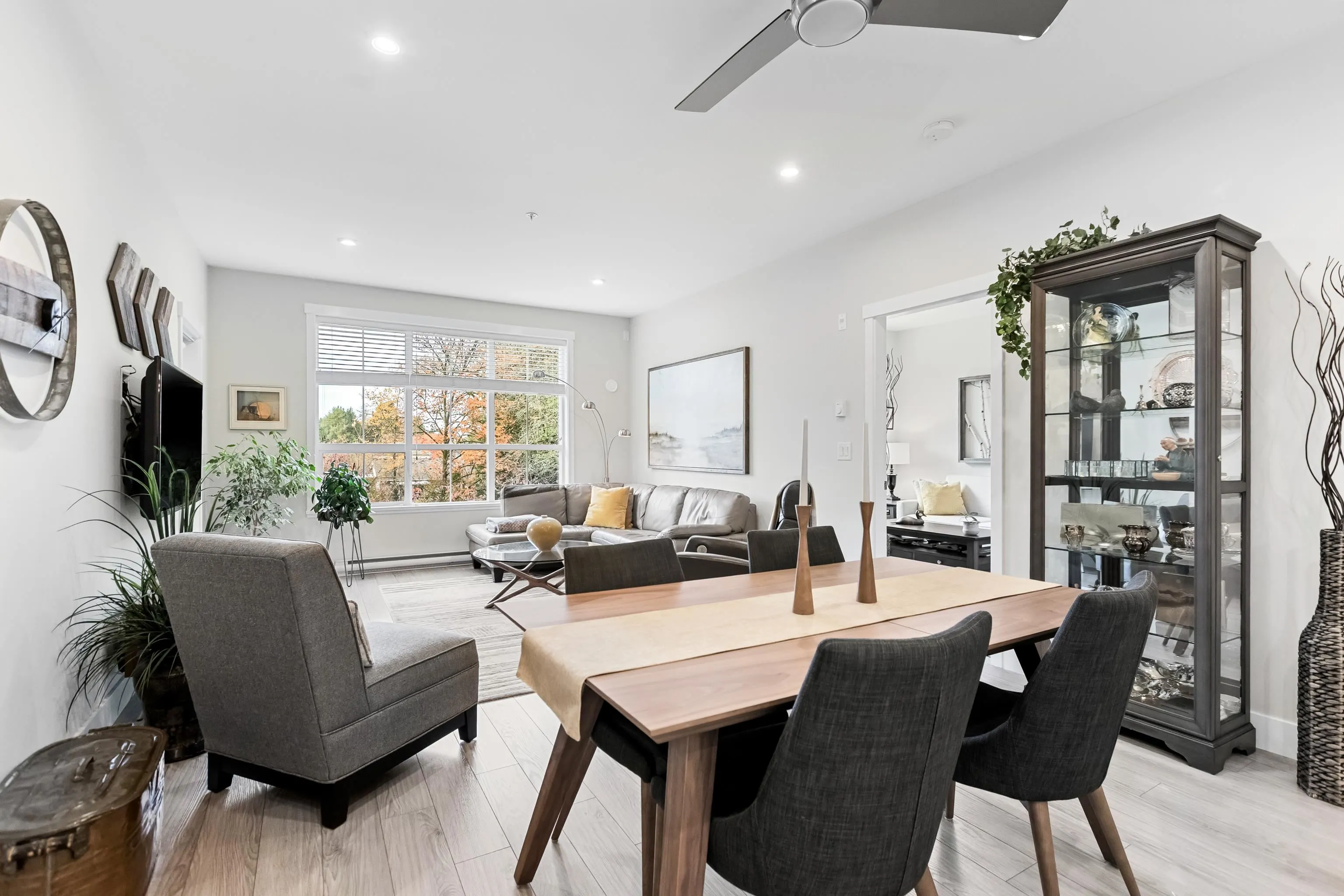 206 12367 224 Street