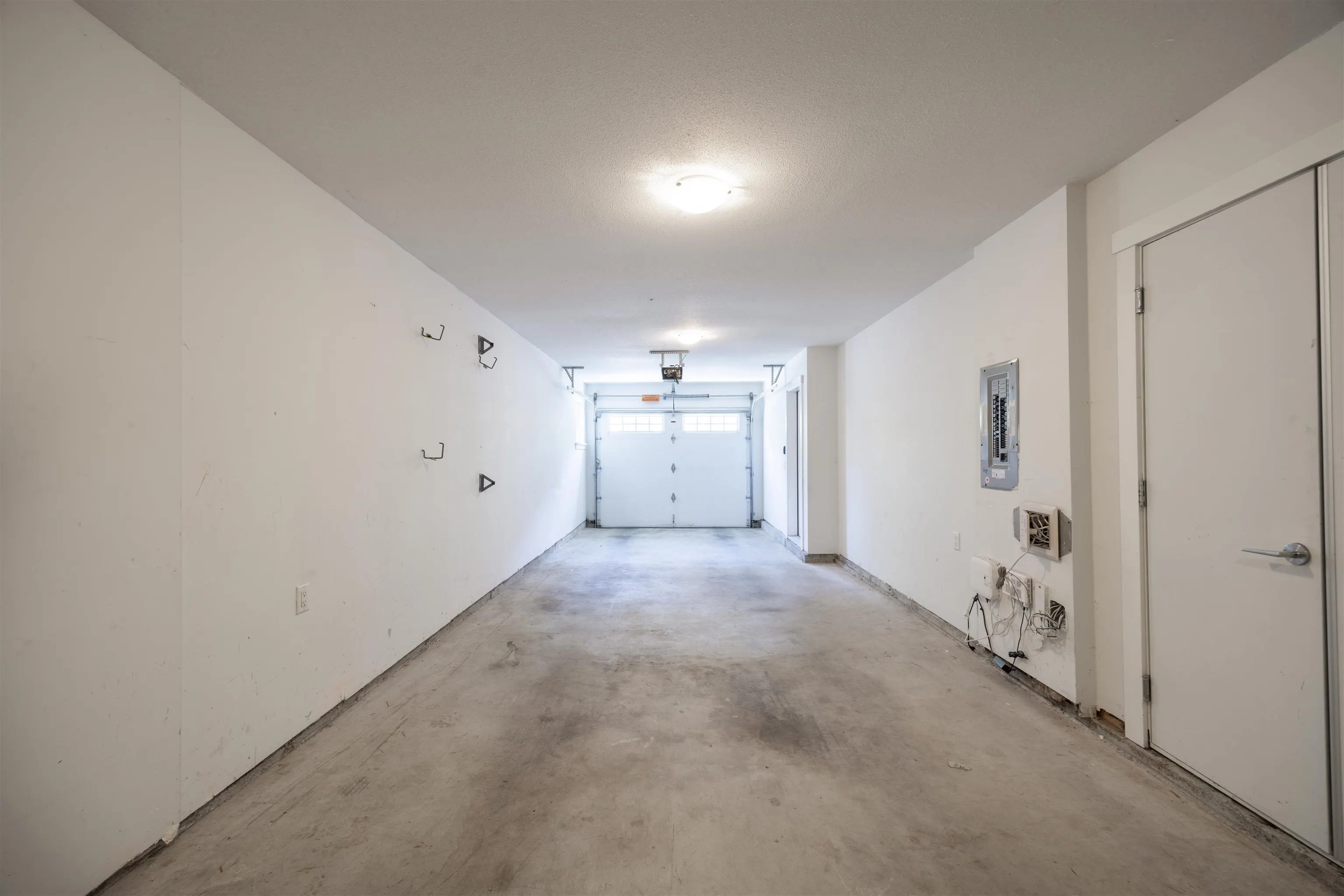 11 9989 E Barnston Drive