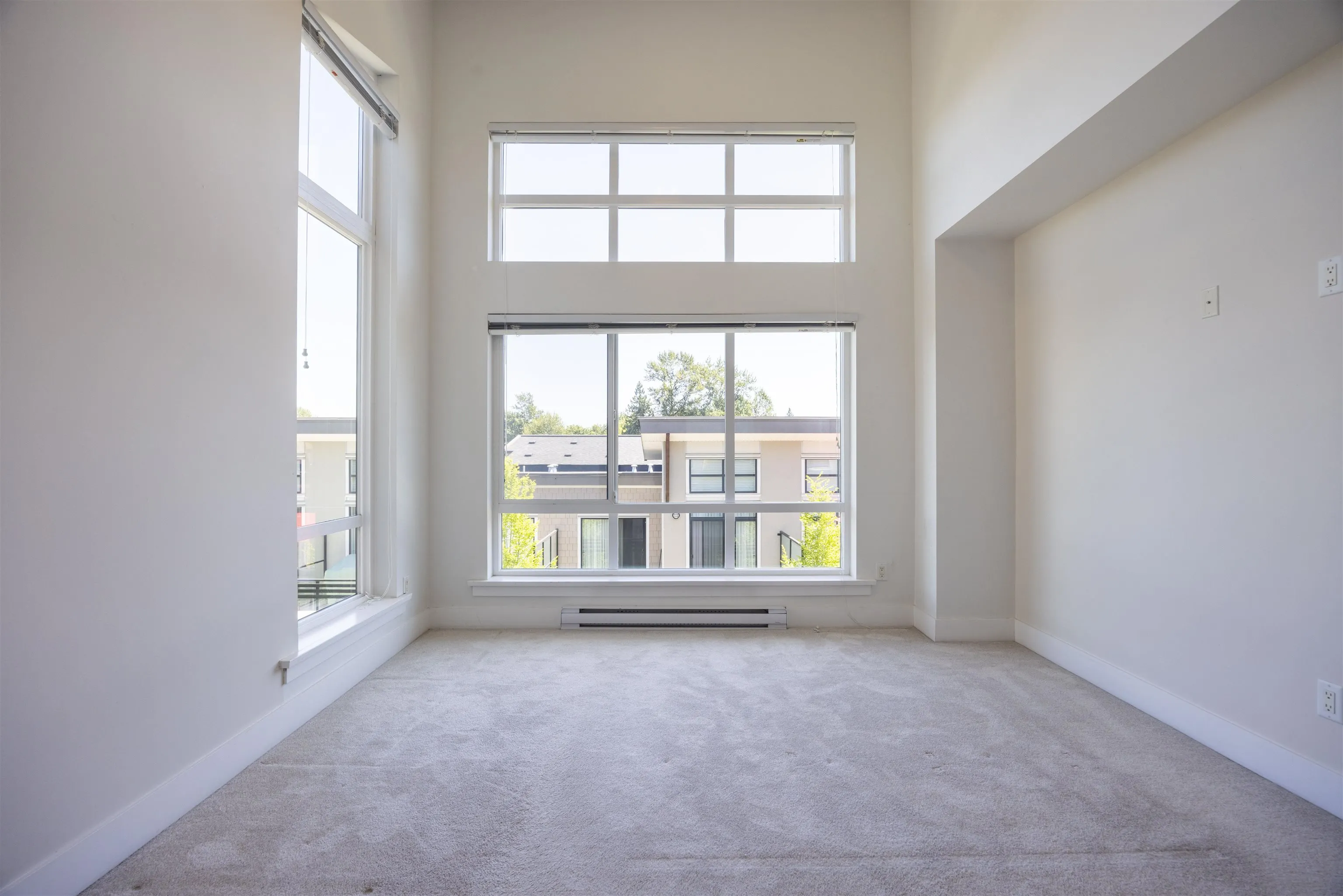 11 9989 E Barnston Drive