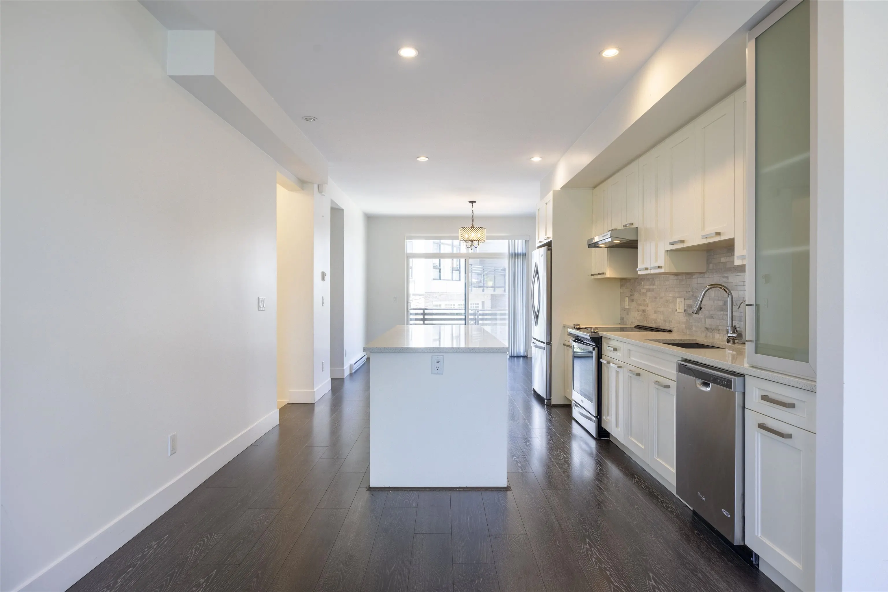 11 9989 E Barnston Drive