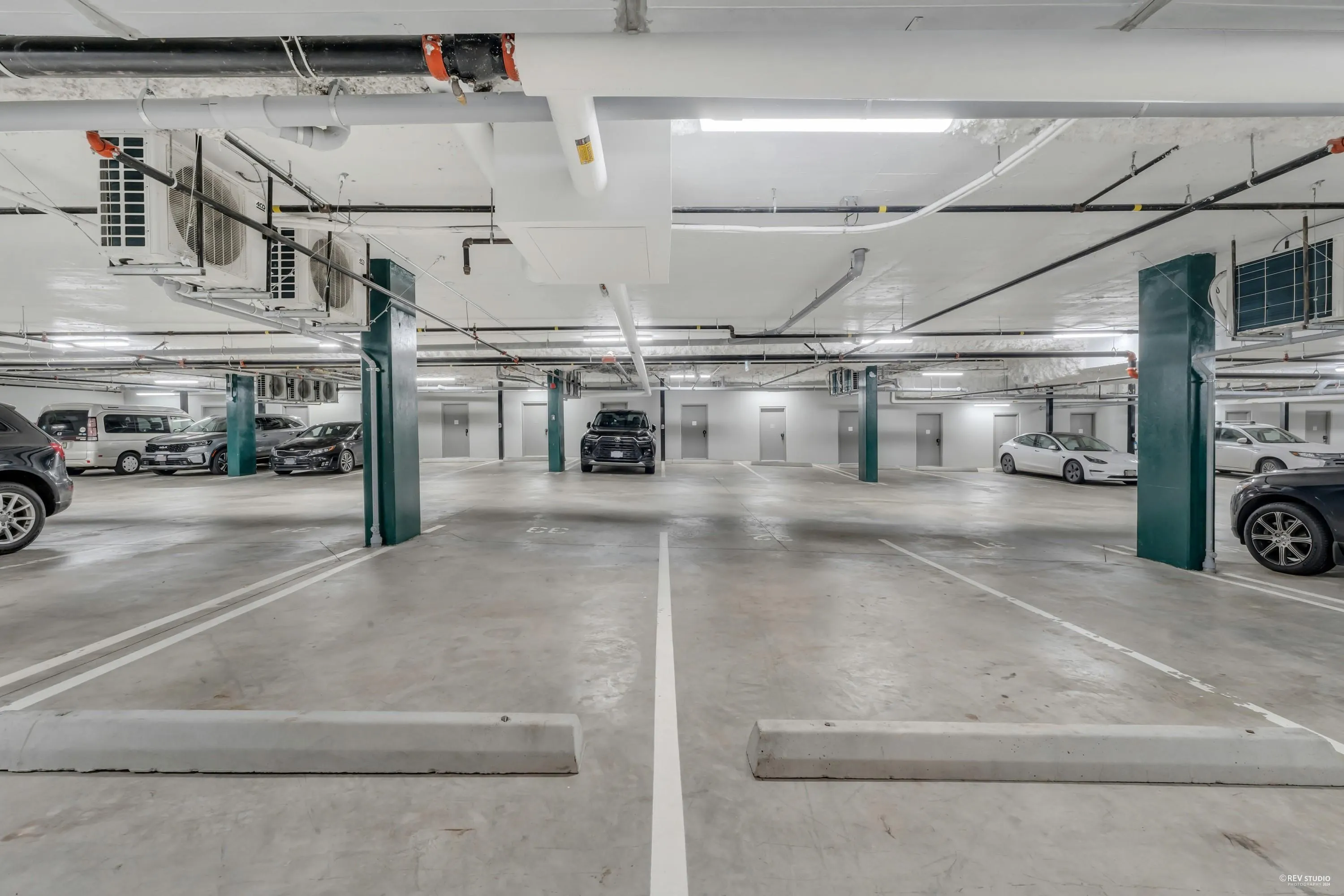 118 2070 Curling Road