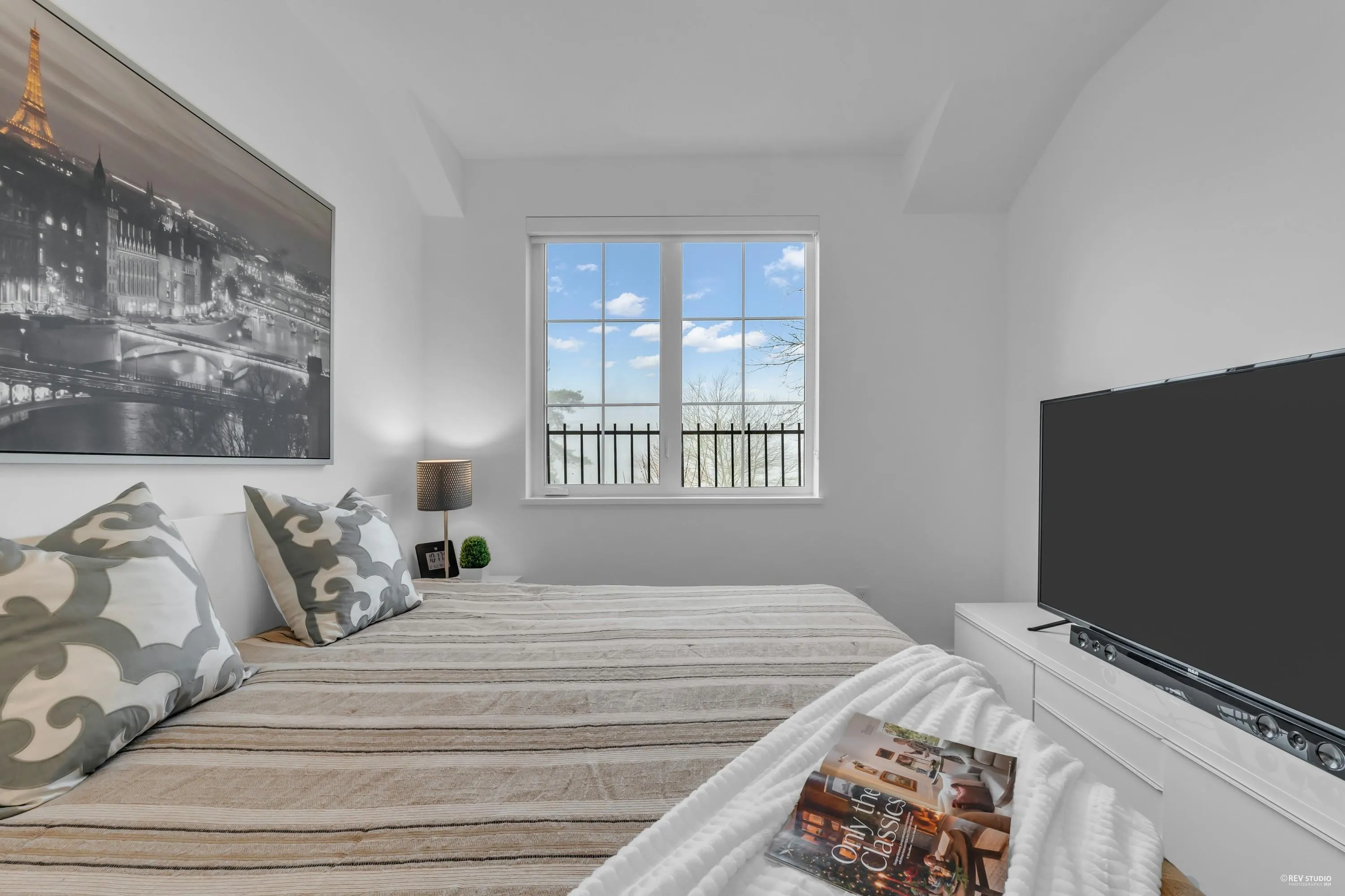 118 2070 Curling Road