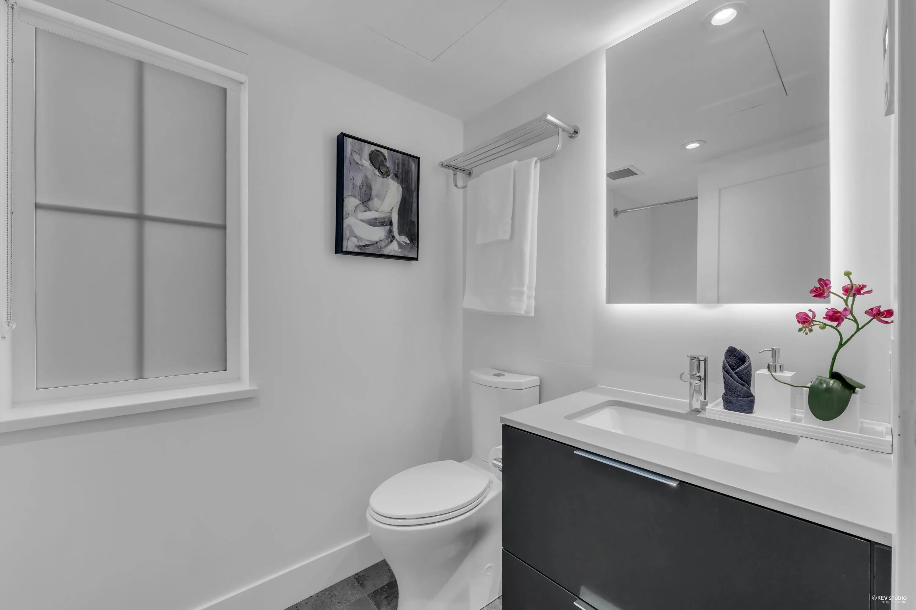 118 2070 Curling Road