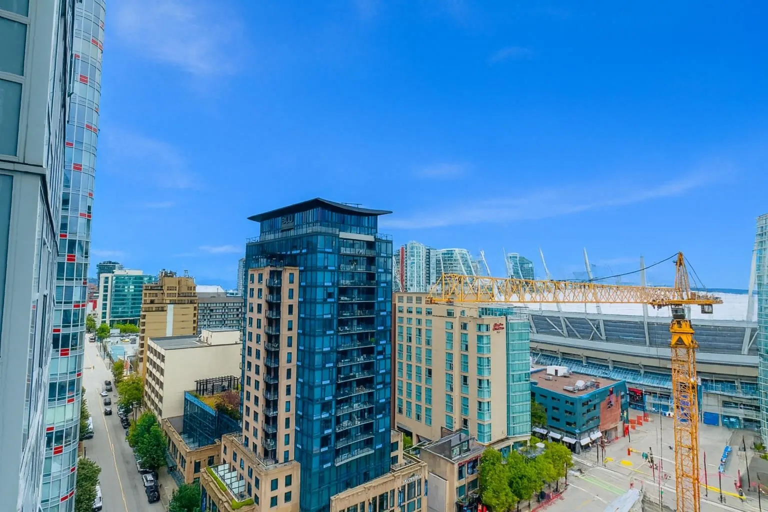 1605 821 Cambie Street