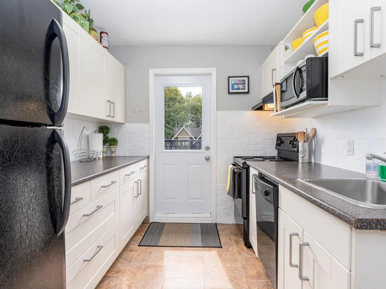 3706 W King Edward Avenue