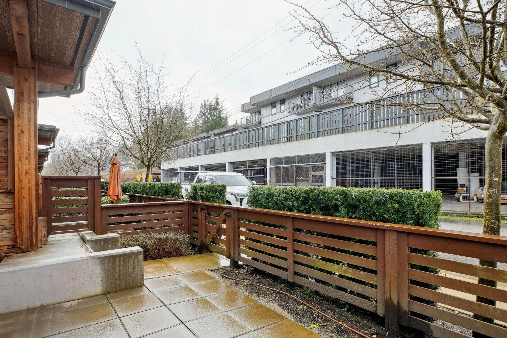 601 3021 St George Street