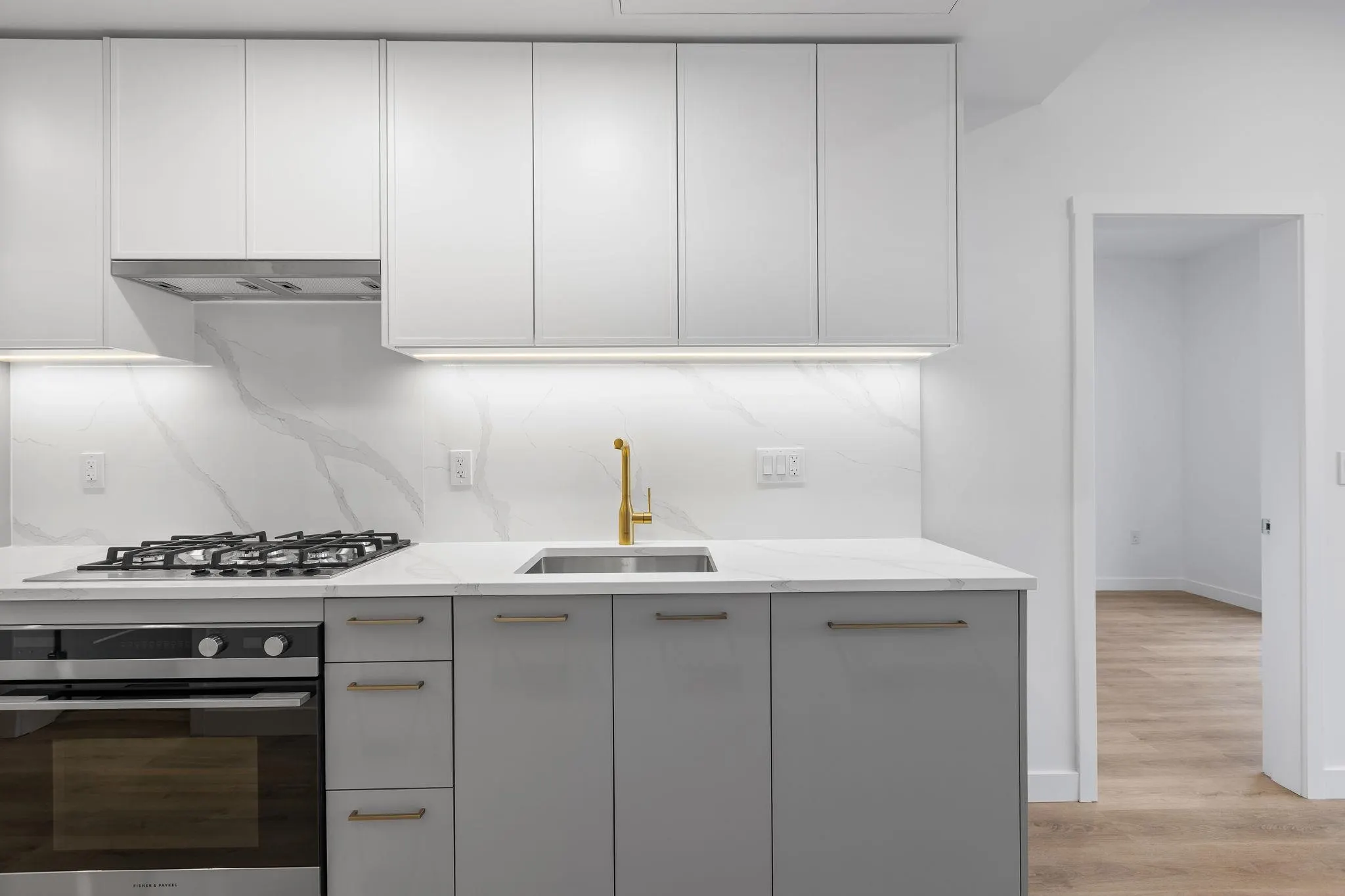 609 600 Rochester Avenue