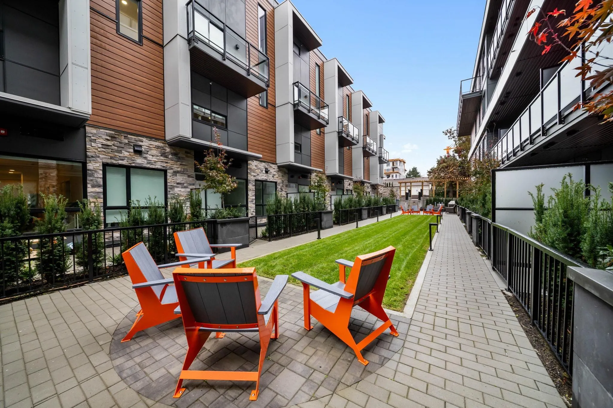 609 600 Rochester Avenue