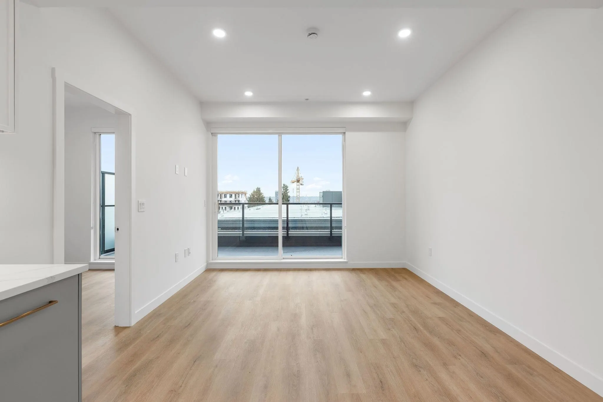 609 600 Rochester Avenue