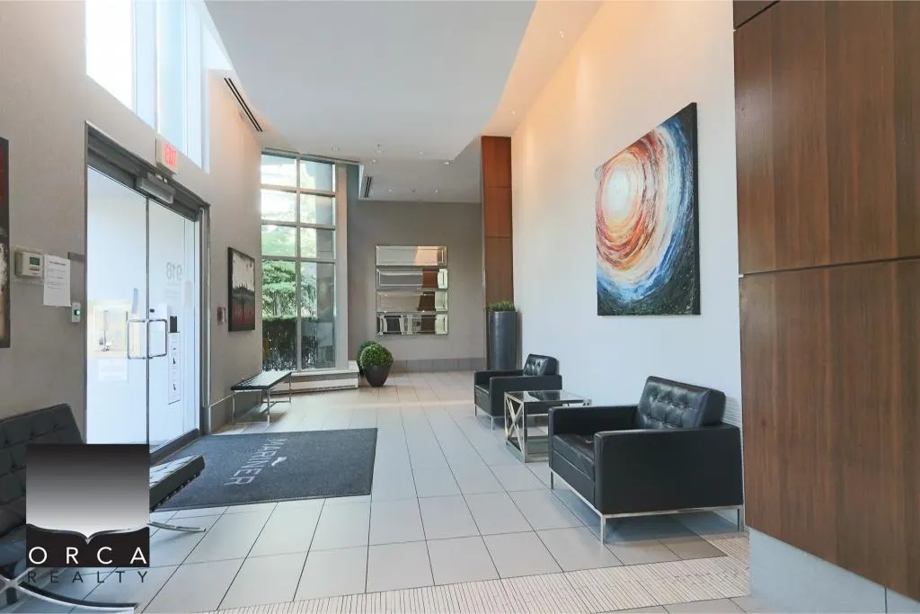 903 918 Cooperage Way