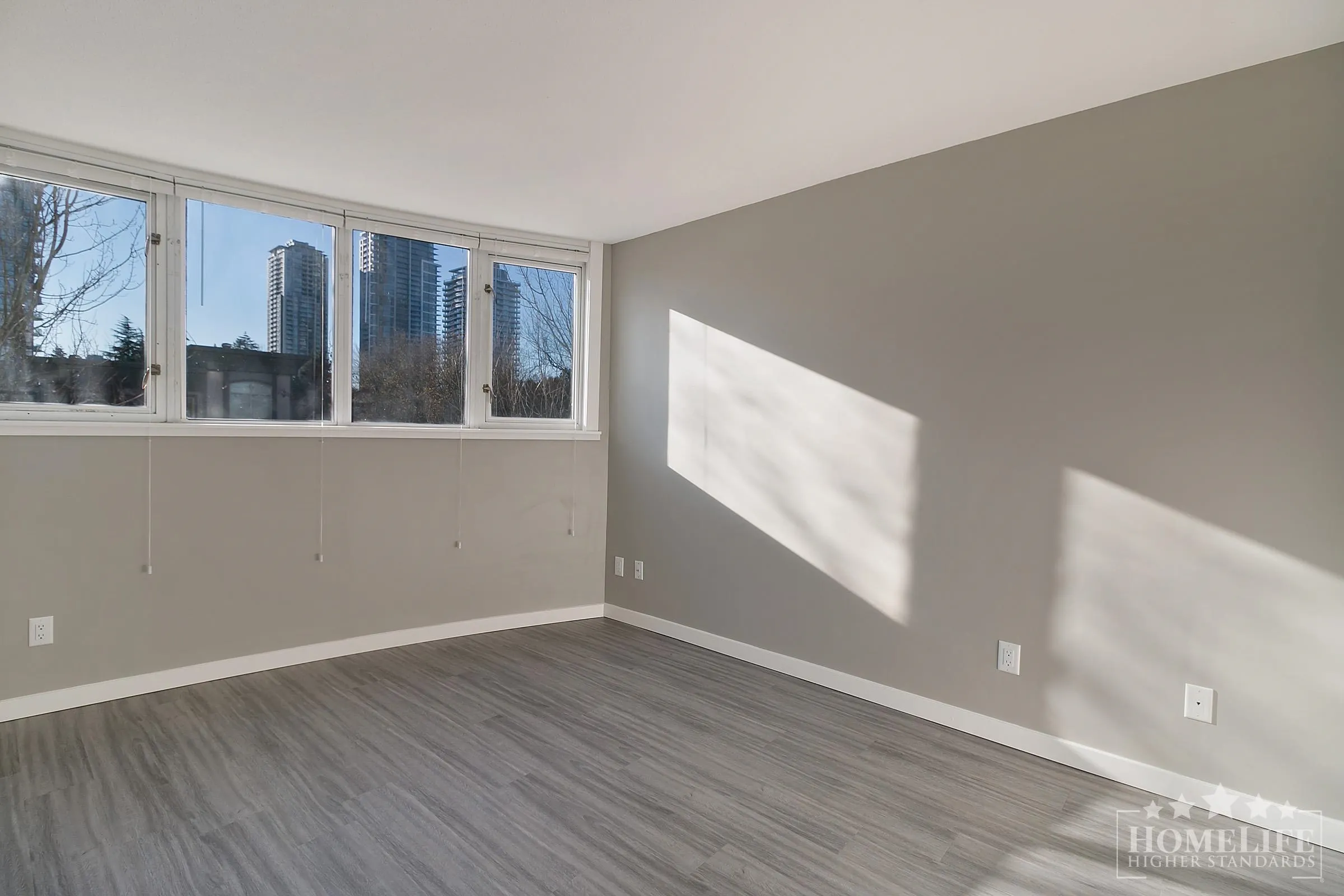 506 10523 University Drive