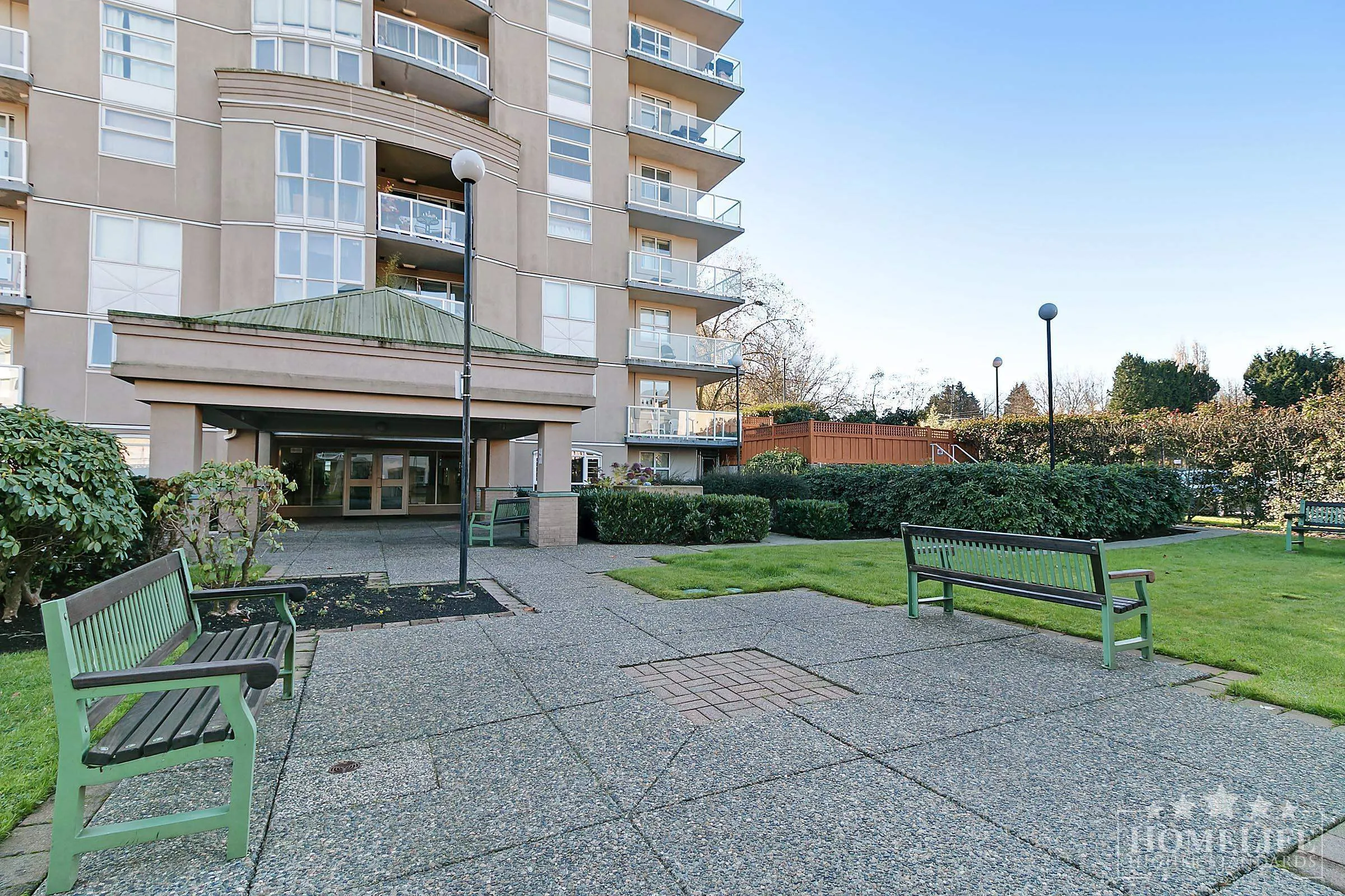 506 10523 University Drive