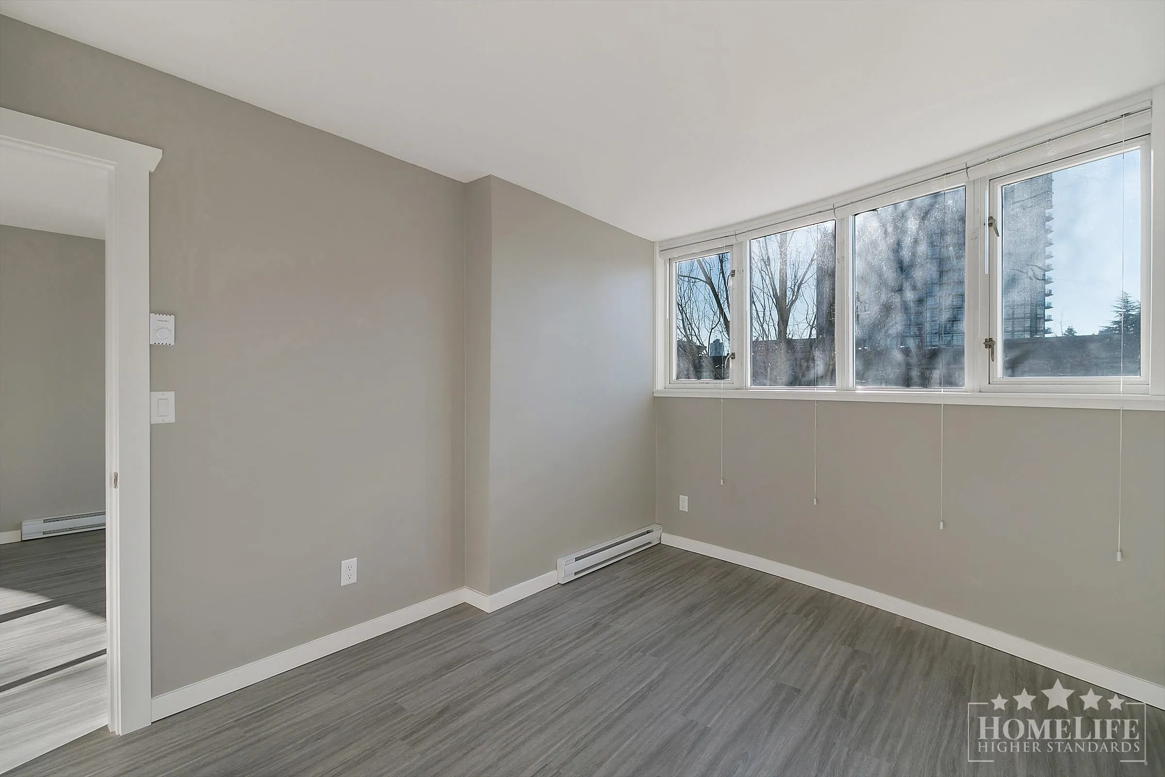 506 10523 University Drive