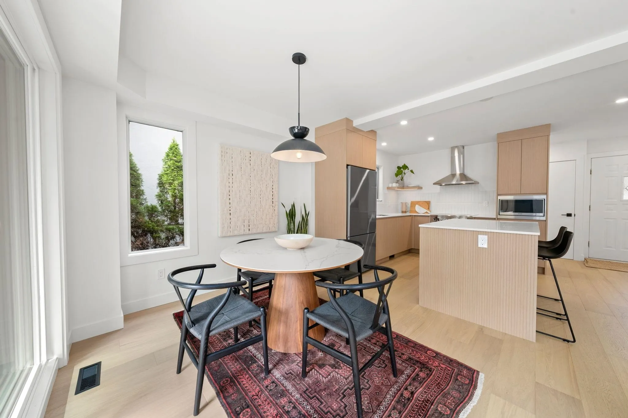 18 901 W 17th Street