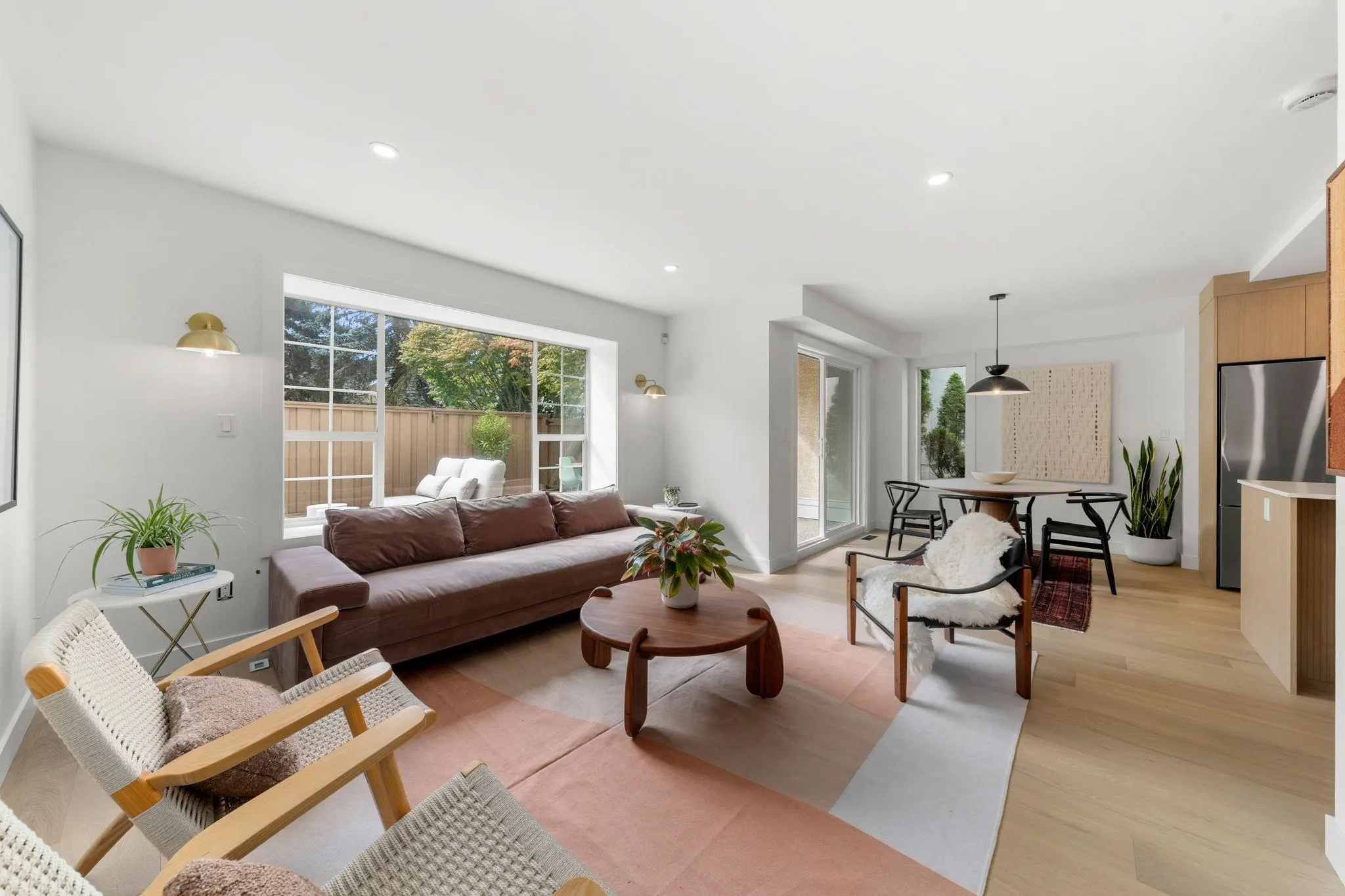 18 901 W 17th Street