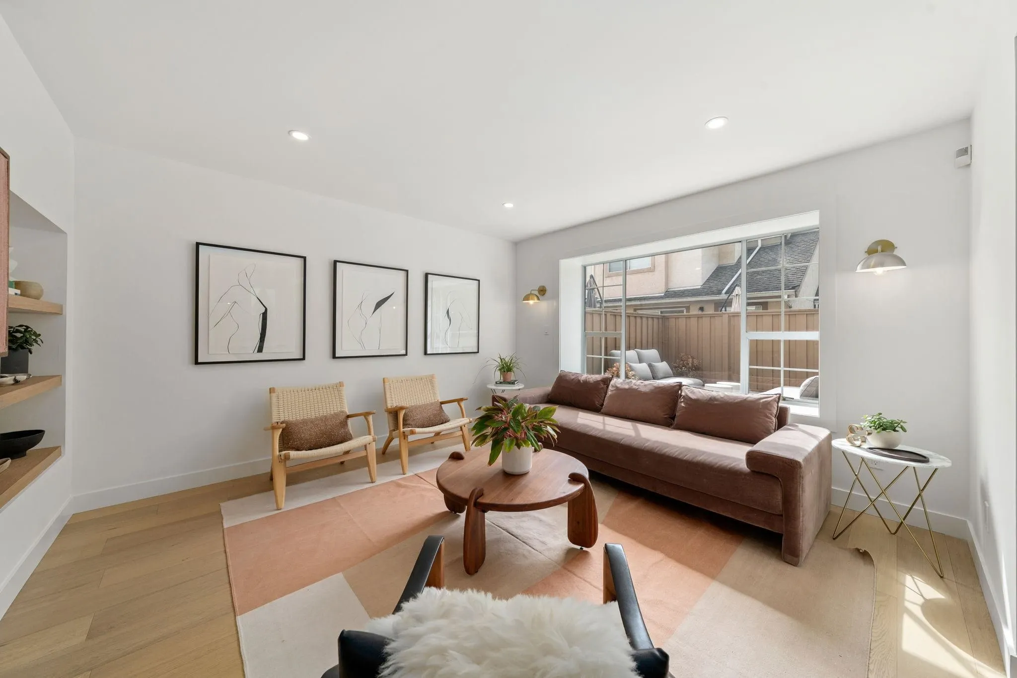 18 901 W 17th Street