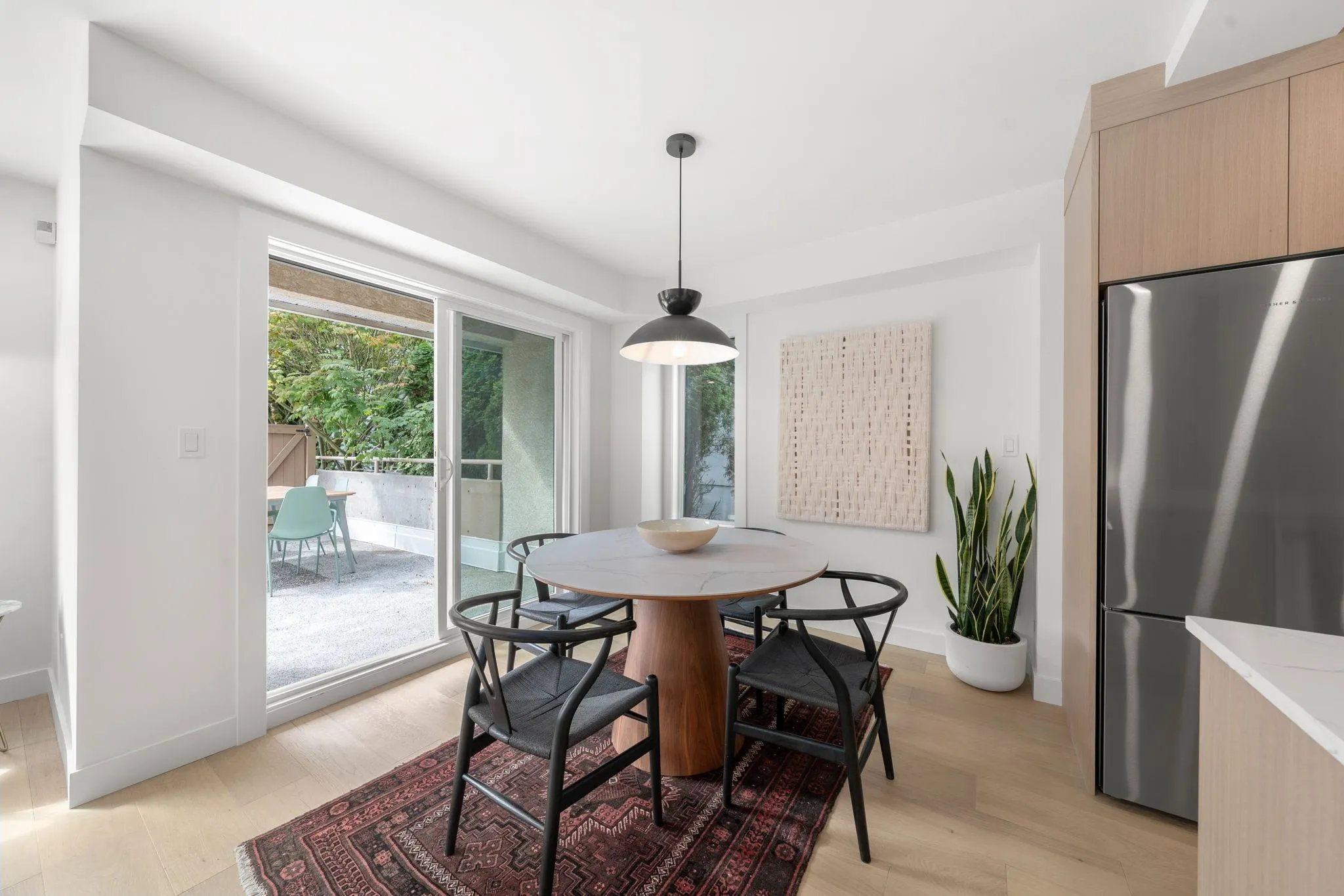 18 901 W 17th Street