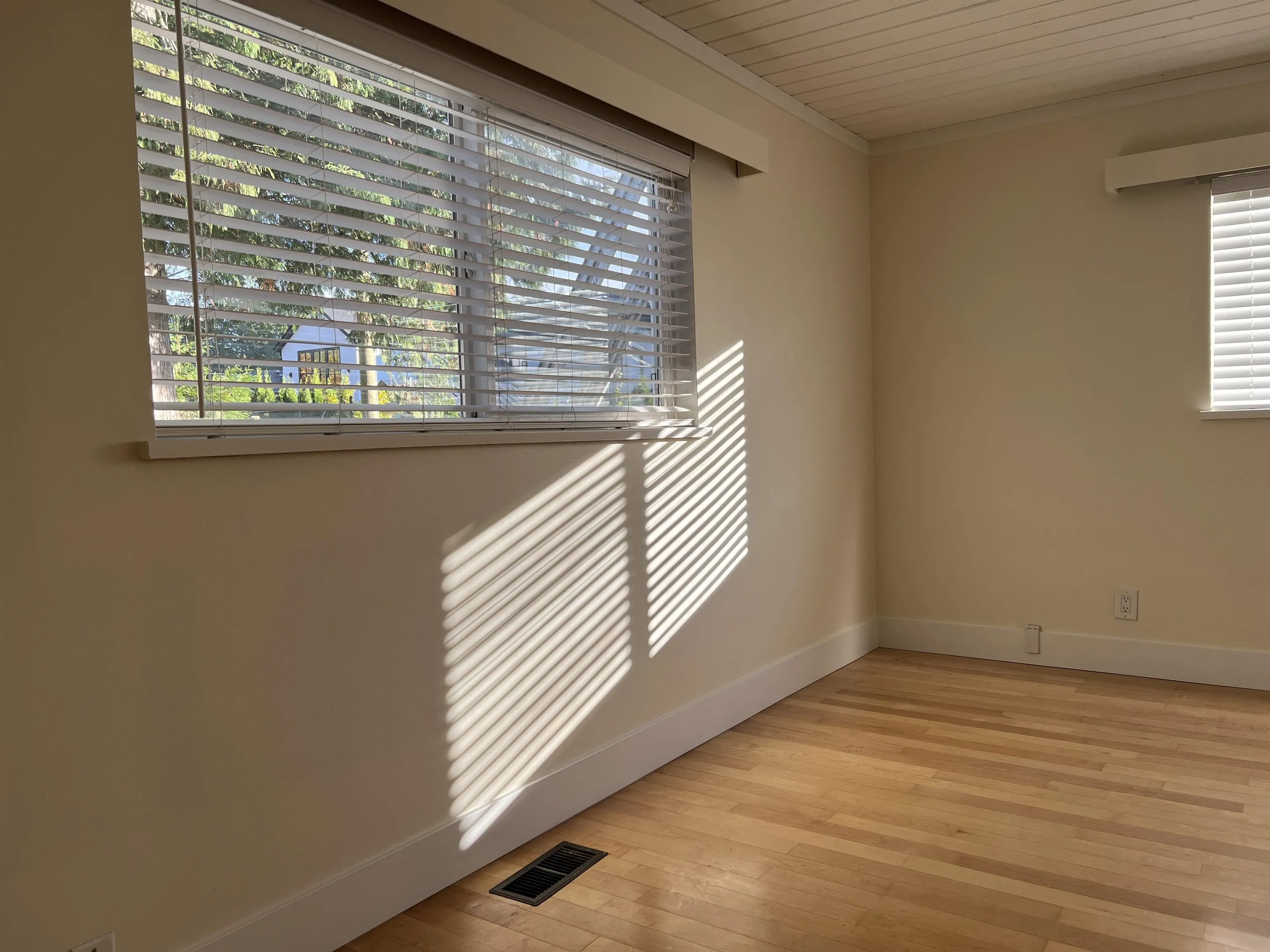 4053 Sunnycrest Drive