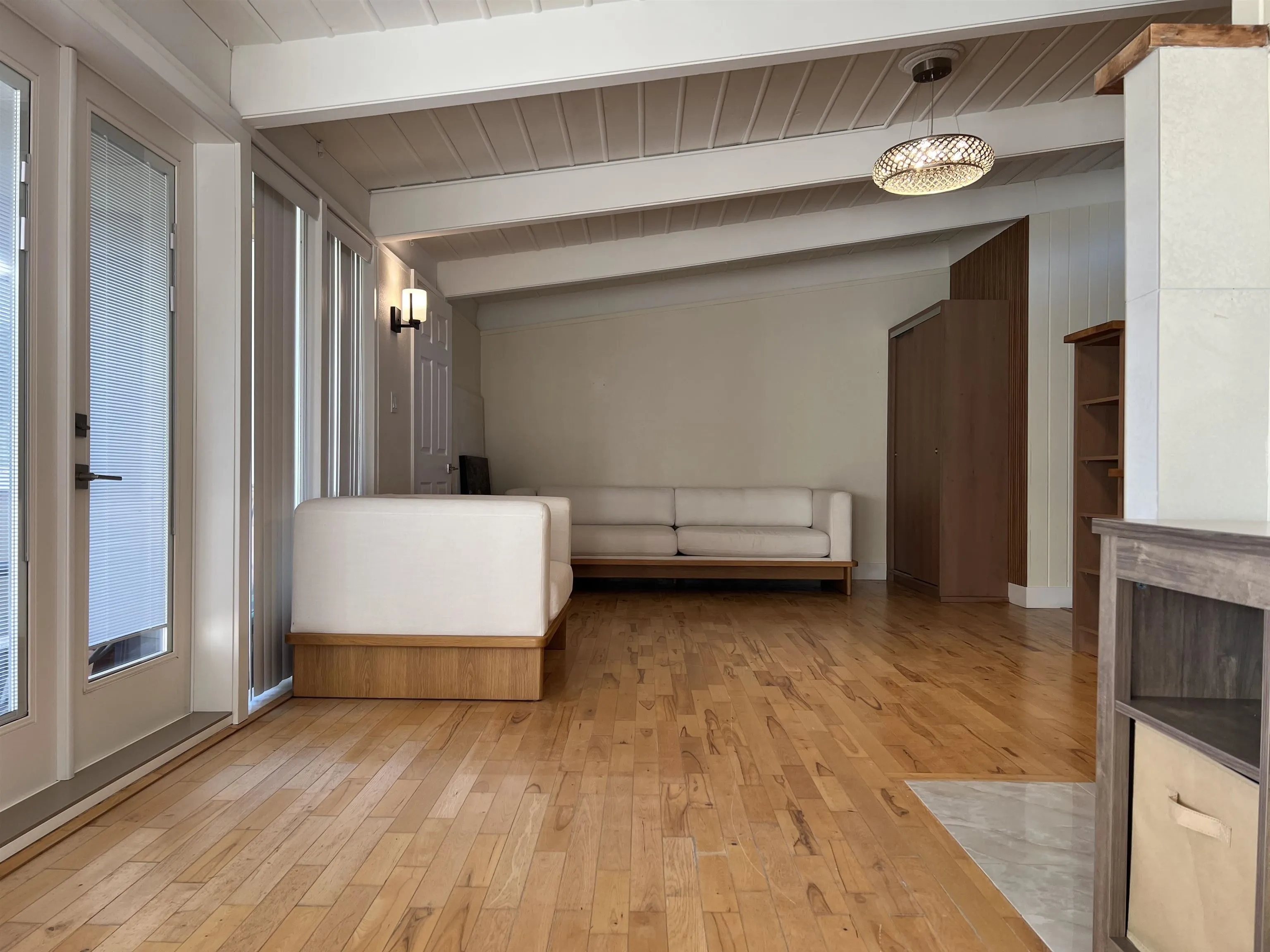 4053 Sunnycrest Drive