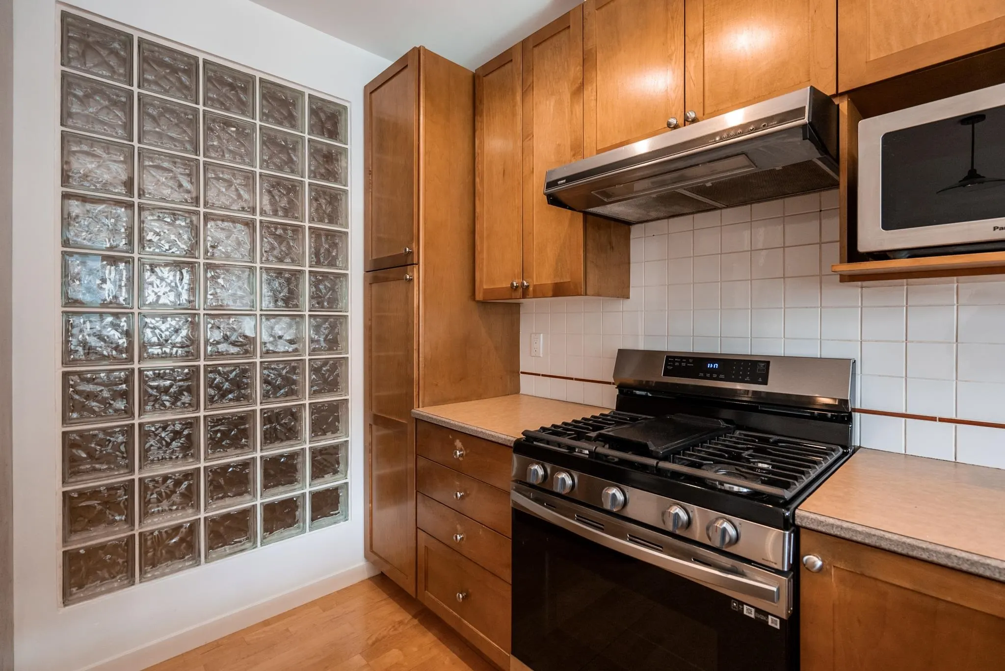 301 1238 Homer Street