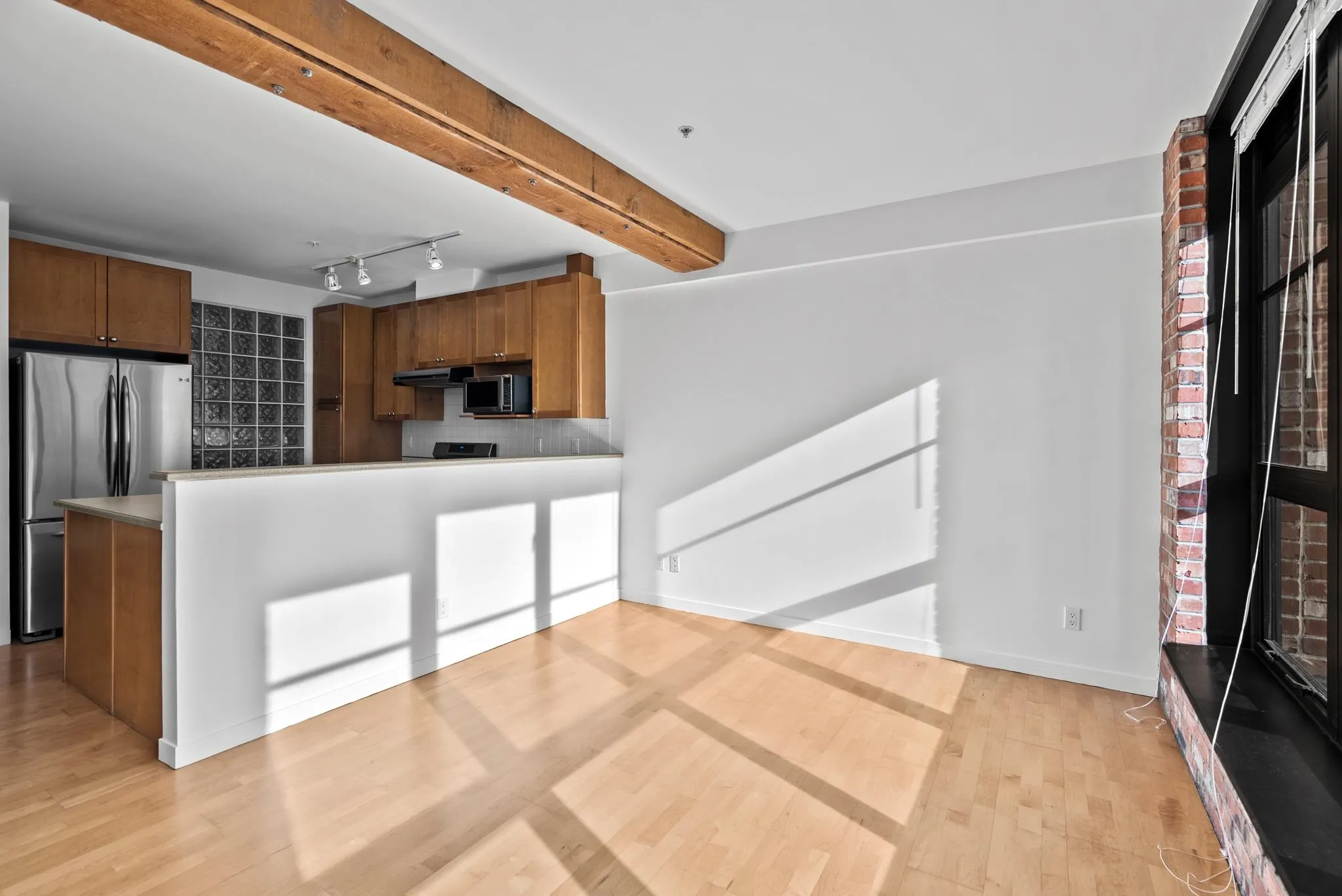 301 1238 Homer Street